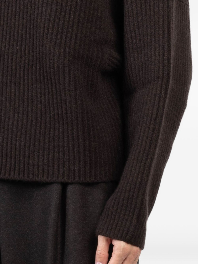 roll-neck sweater 4