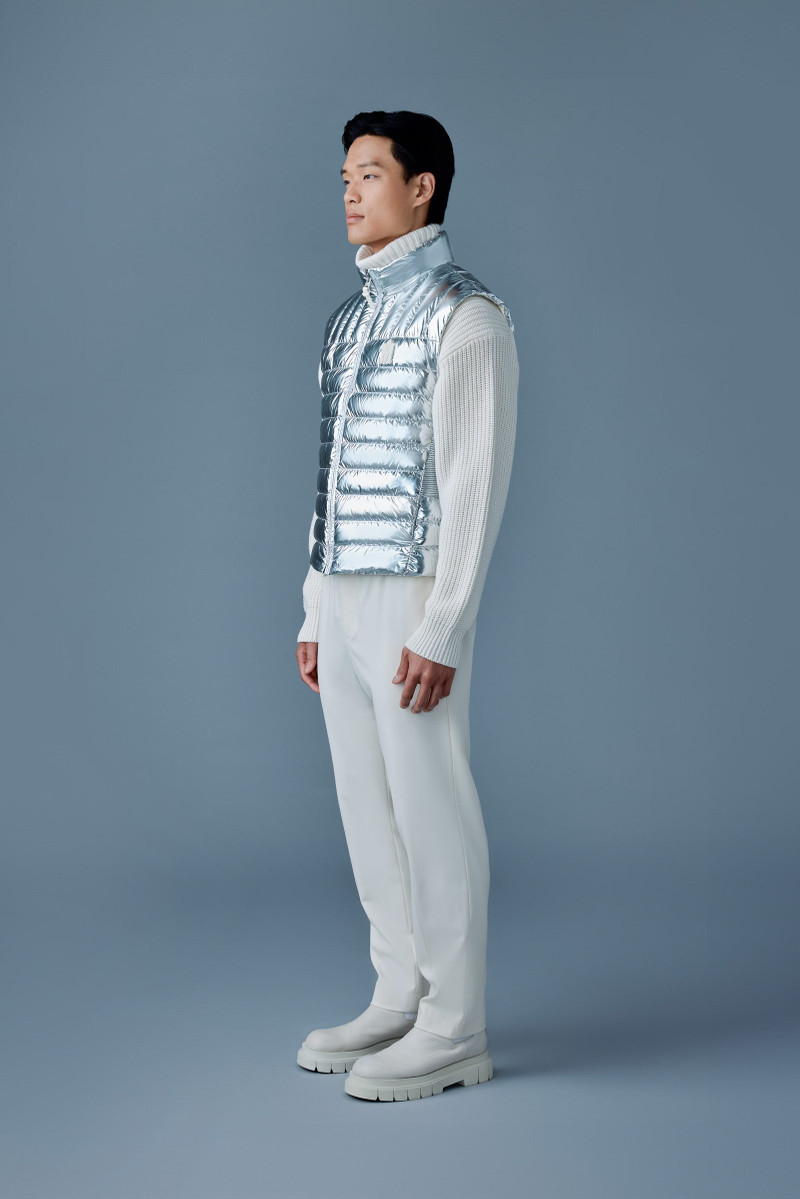 TITUS-M Metallic perpendicular channel quilt down vest 3