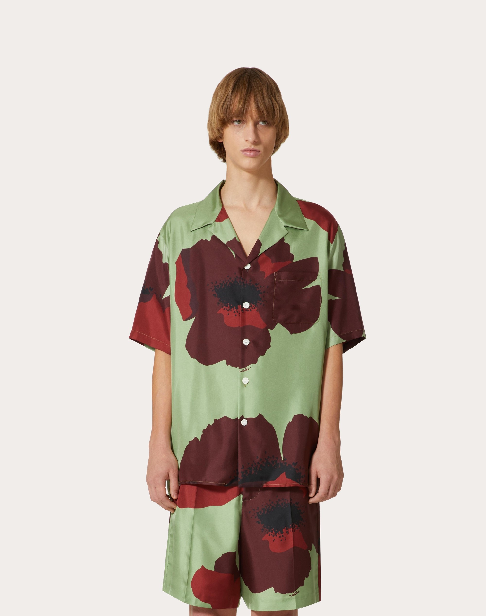 SILK TWILL BOWLING SHIRT WITH VALENTINO FLOWER PORTRAIT PRINT - 3