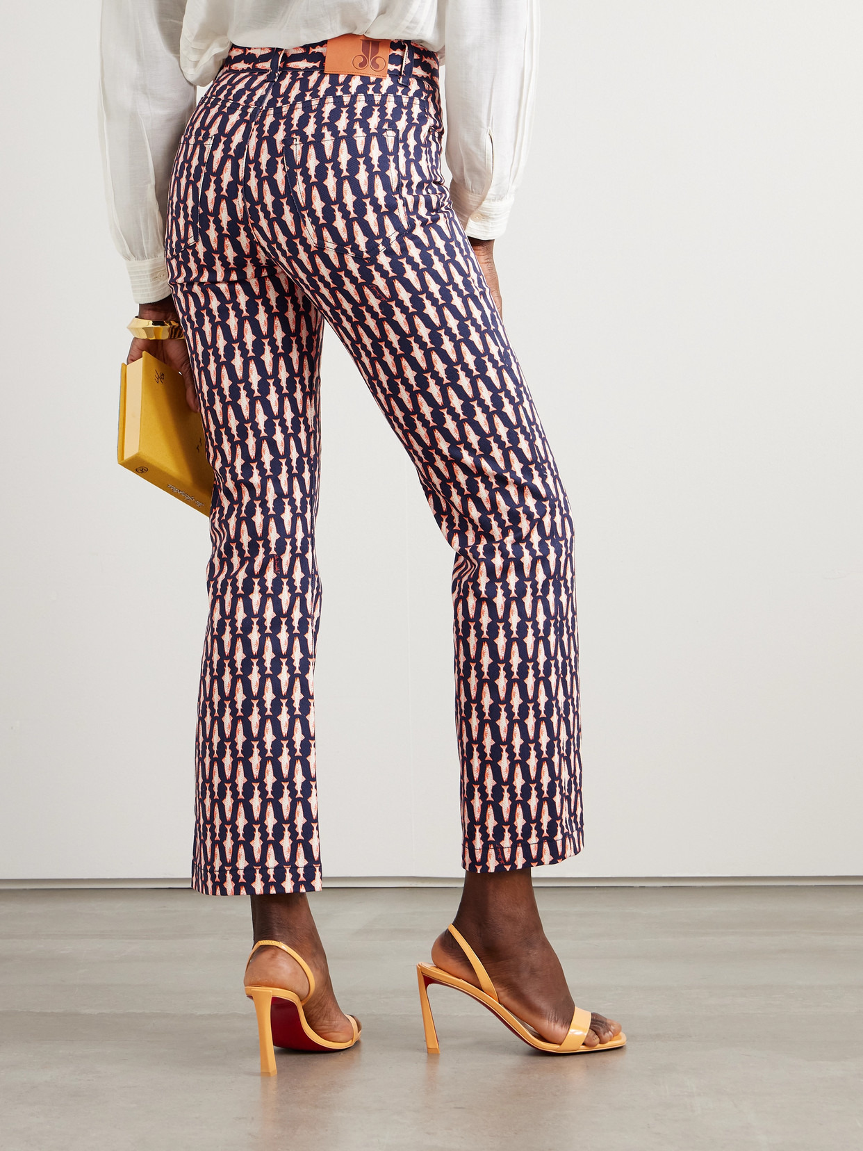The Cropped Printed Mid-rise Flared Jeans - 3