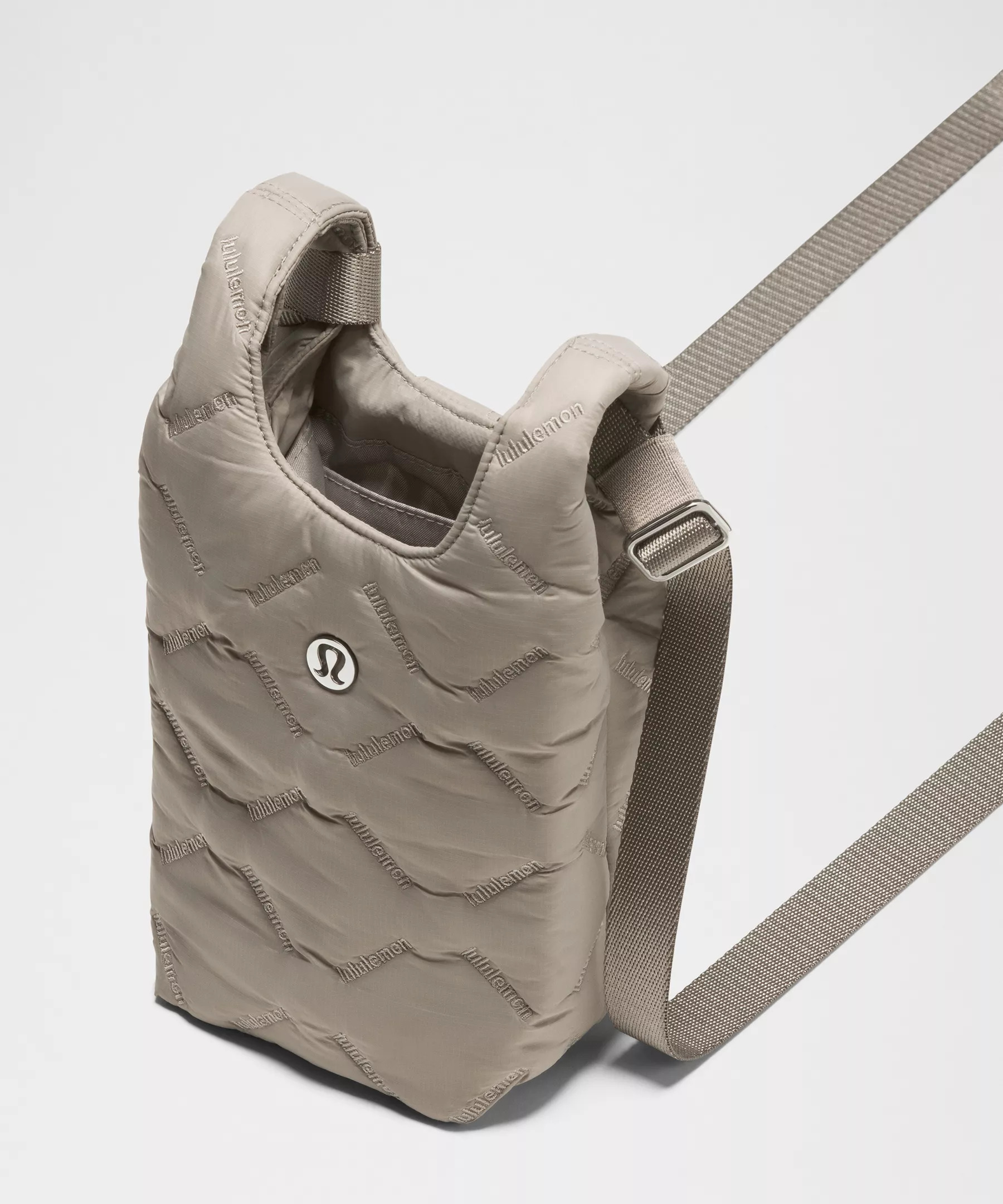Quilty Pleasures Phone Crossbody Bag 1L - 4