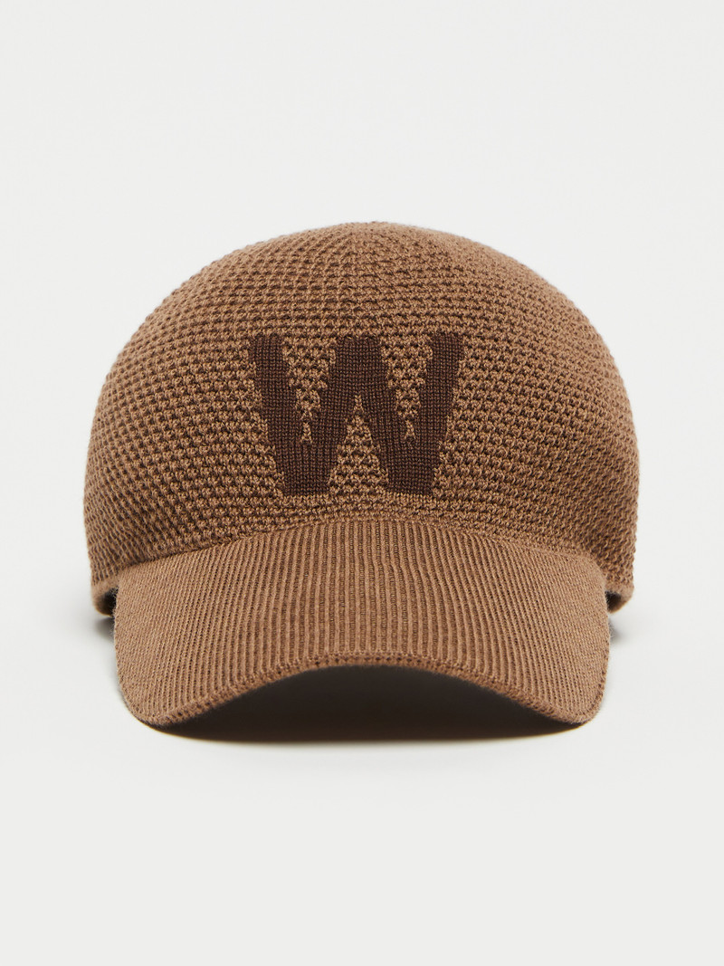 ENFASI Knitted fabric cap 1