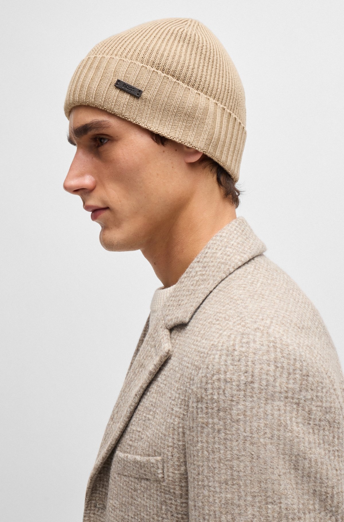 RIBBED BEANIE HAT IN MERINO WOOL - 3