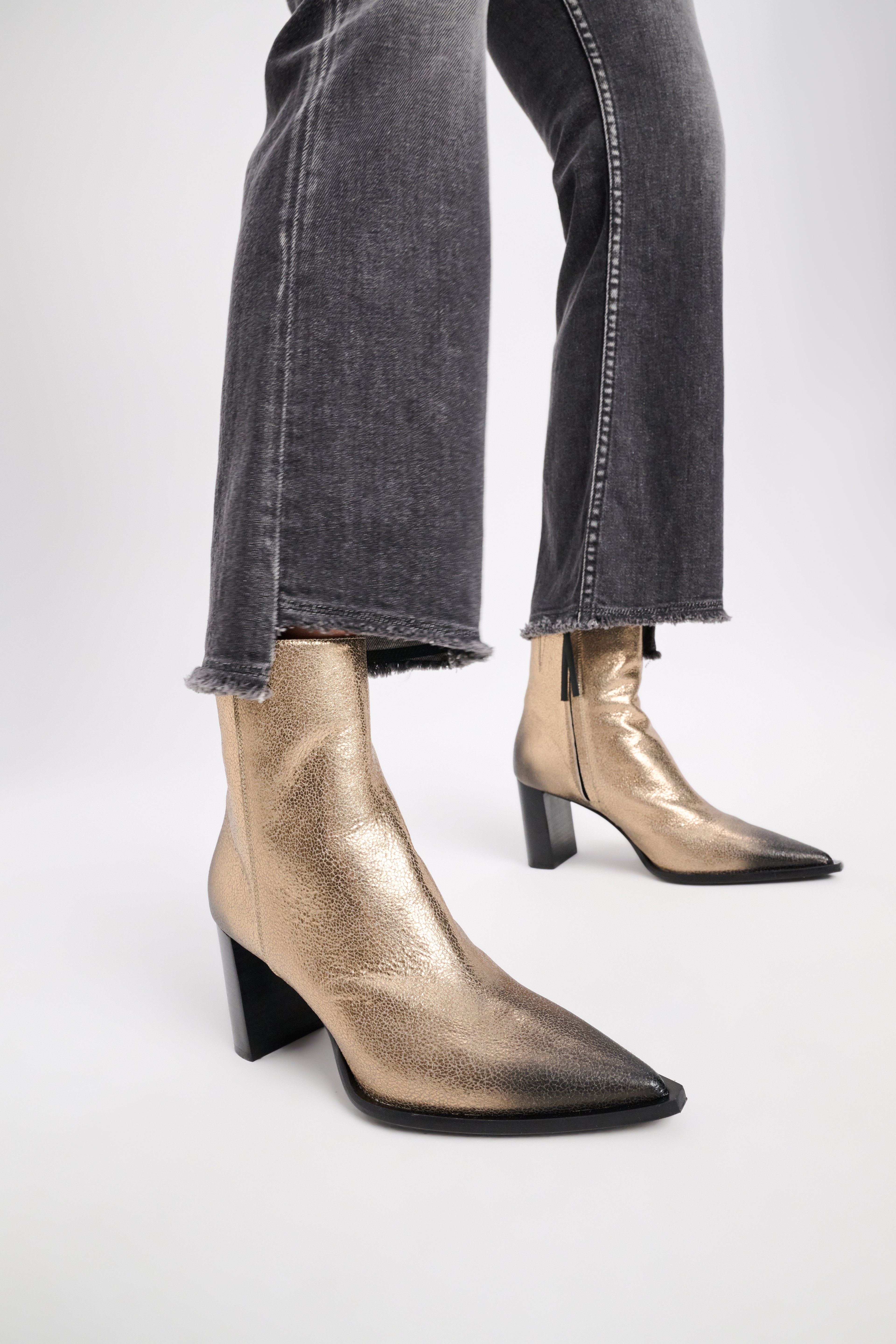 METALLIC CHIC bootie - 2