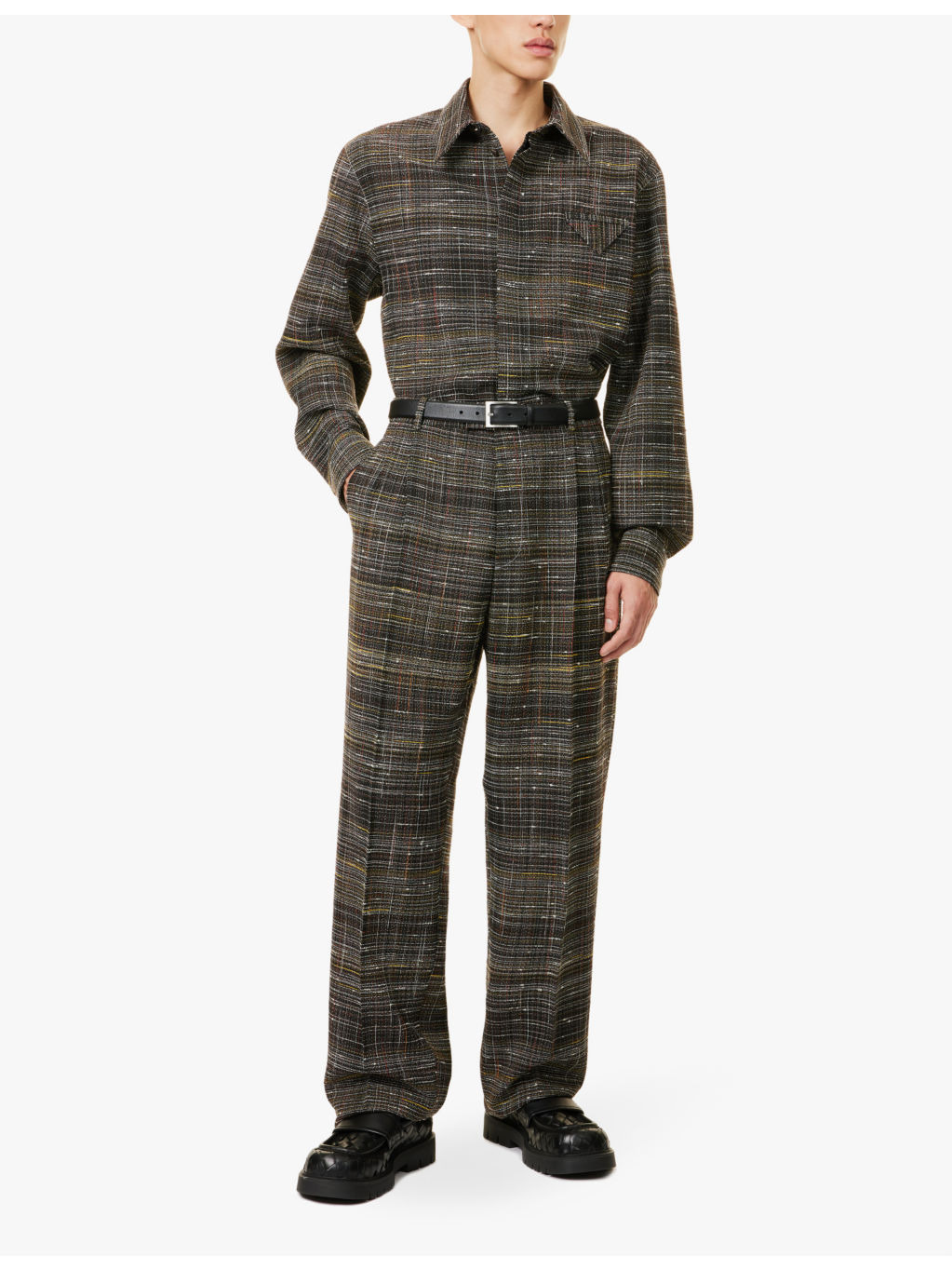 Pleated two-slip-pockets tapered-leg relaxed-fit woven-blend trousers - 2