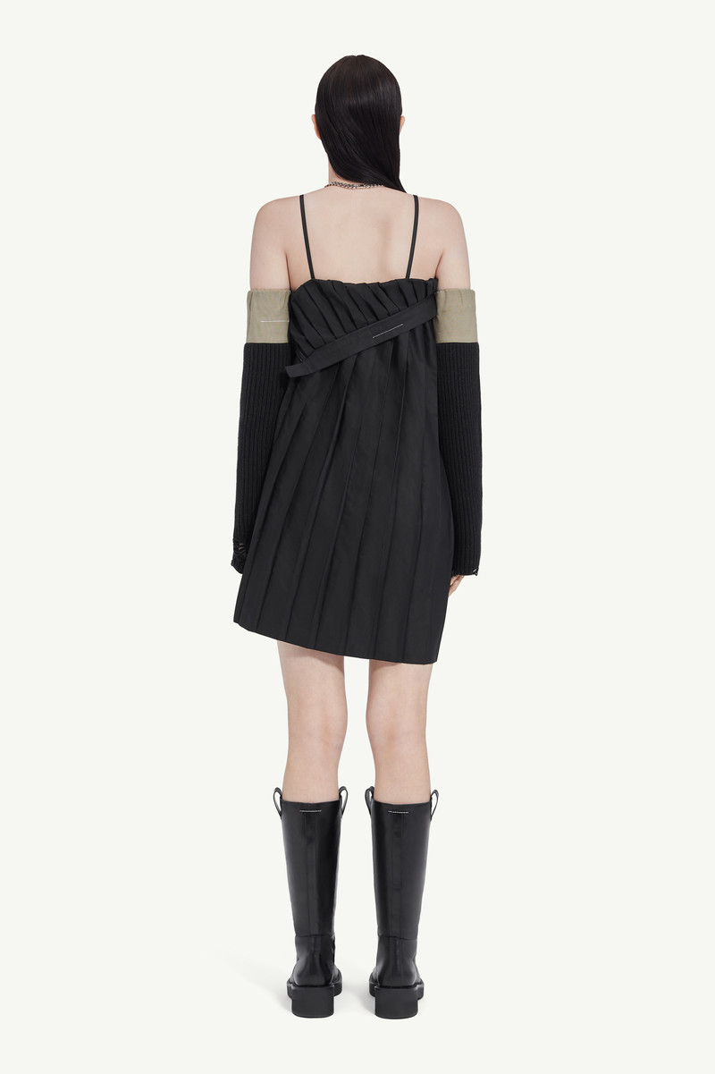 Pleated dress 4