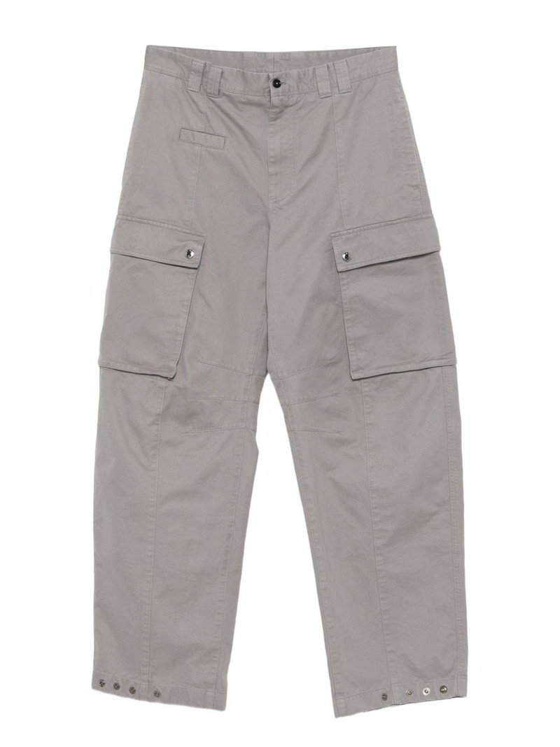 cargo-pocket trousers 1