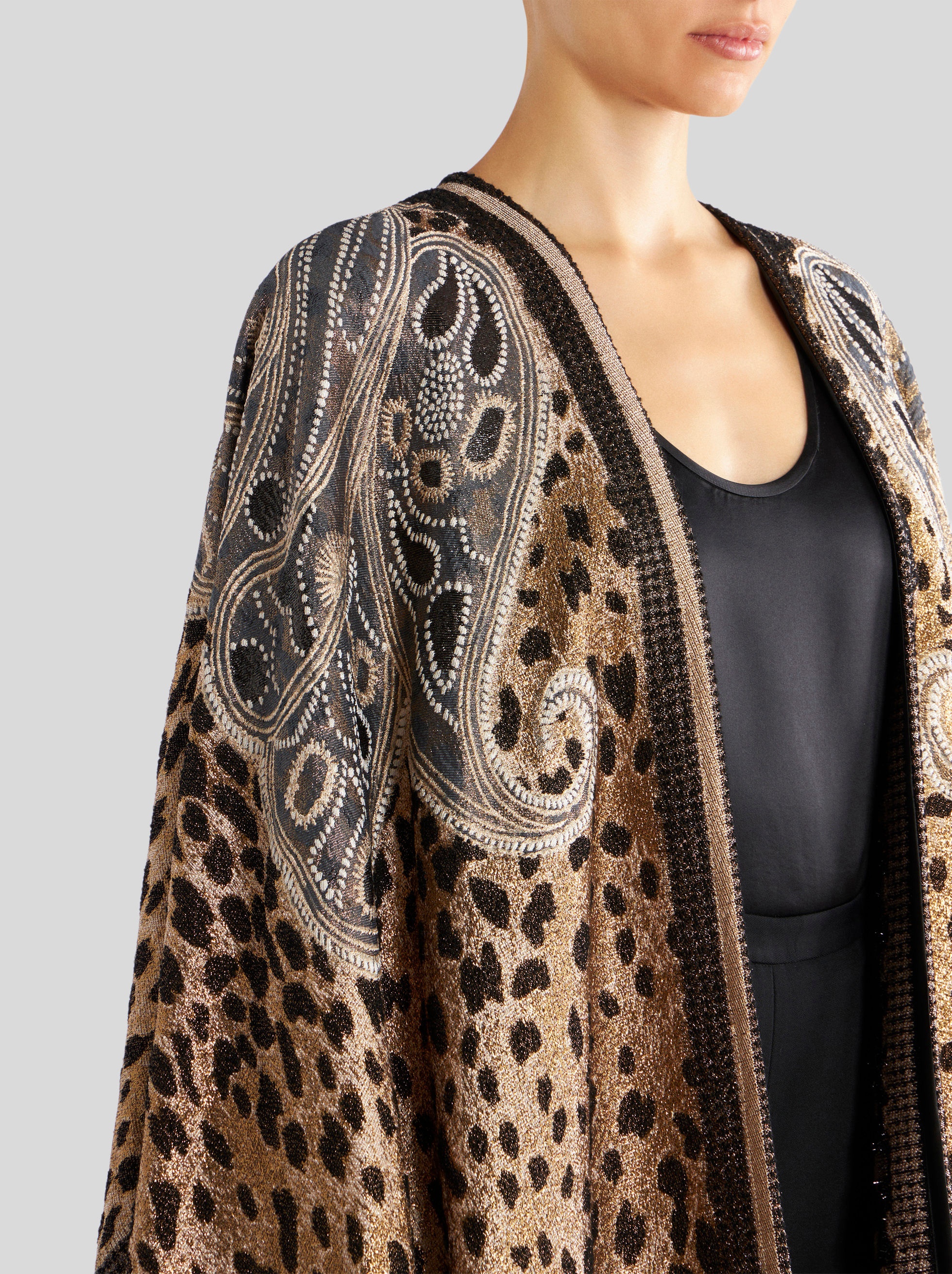 CHEETAH CAPE WITH BUTTERFLY DESIGN - 2