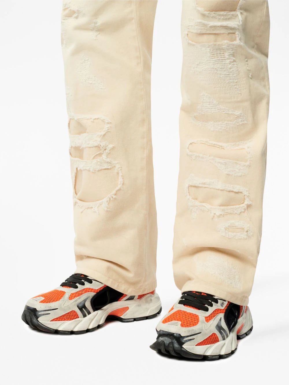 STRAIGHT-LEG DISTRESSED-FINISH JEANS - 6