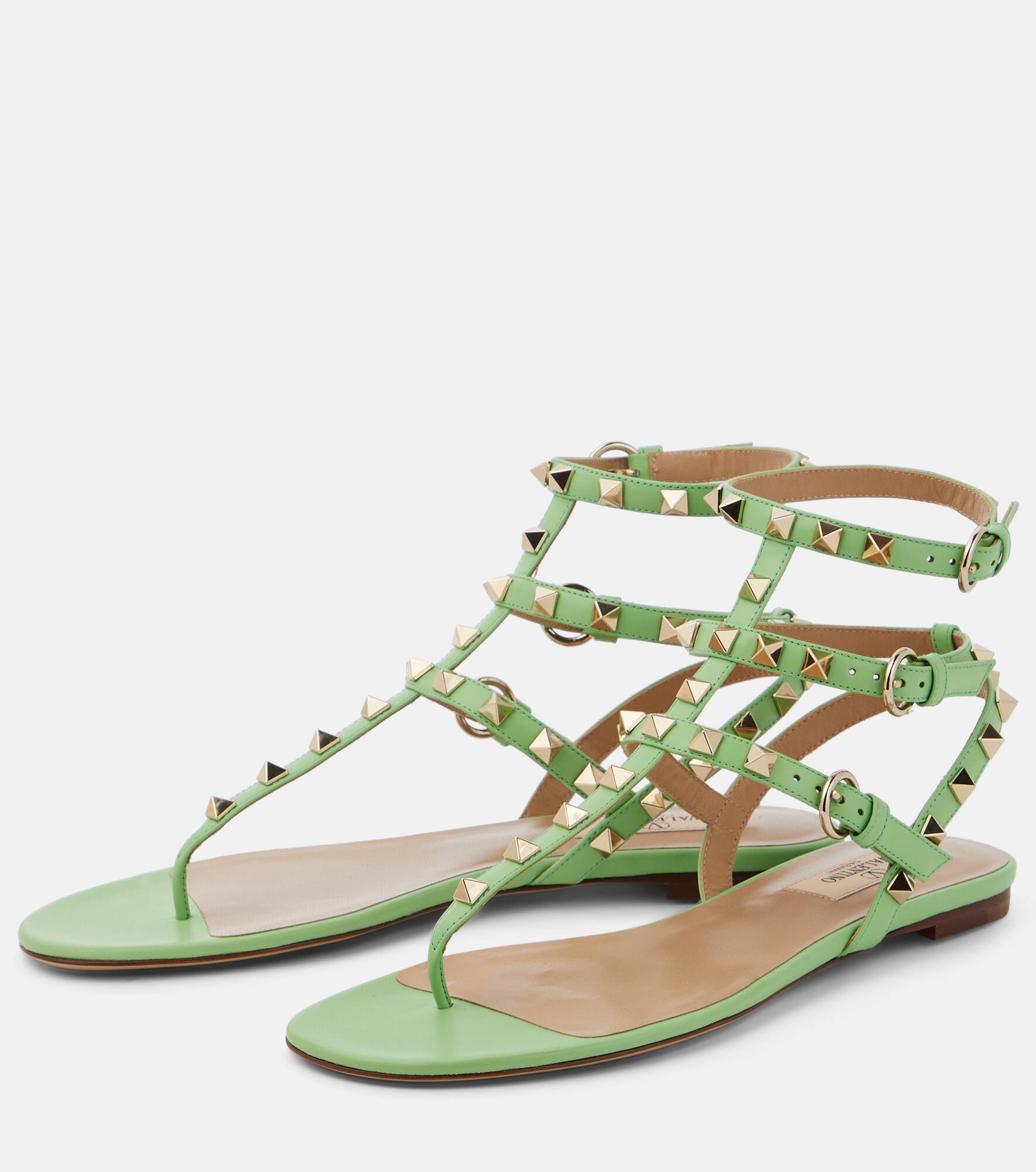 Rockstud leather thong sandals - 5