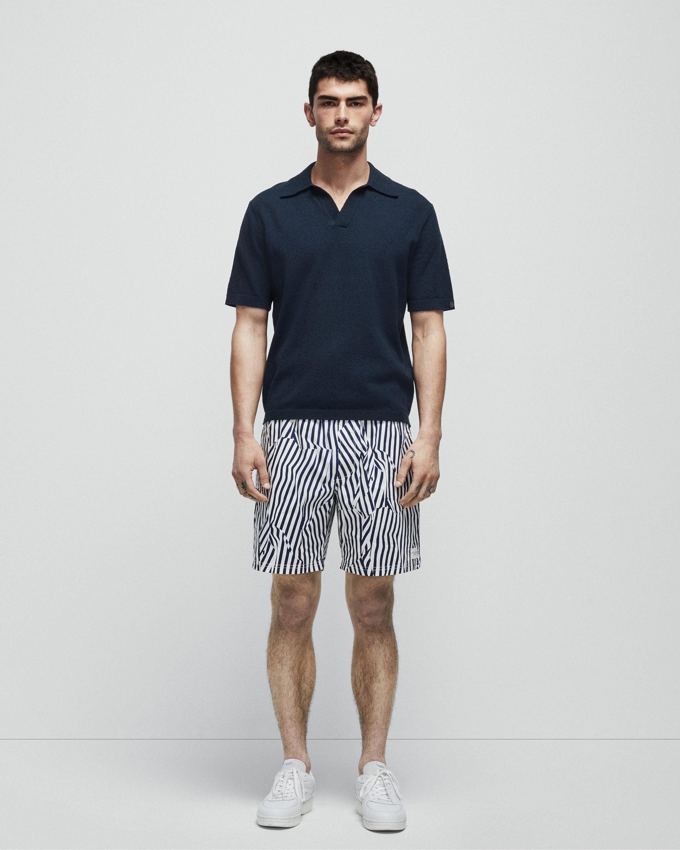 Fletcher Cotton Poplin Printed Short
Relaxed Fit Short - 2