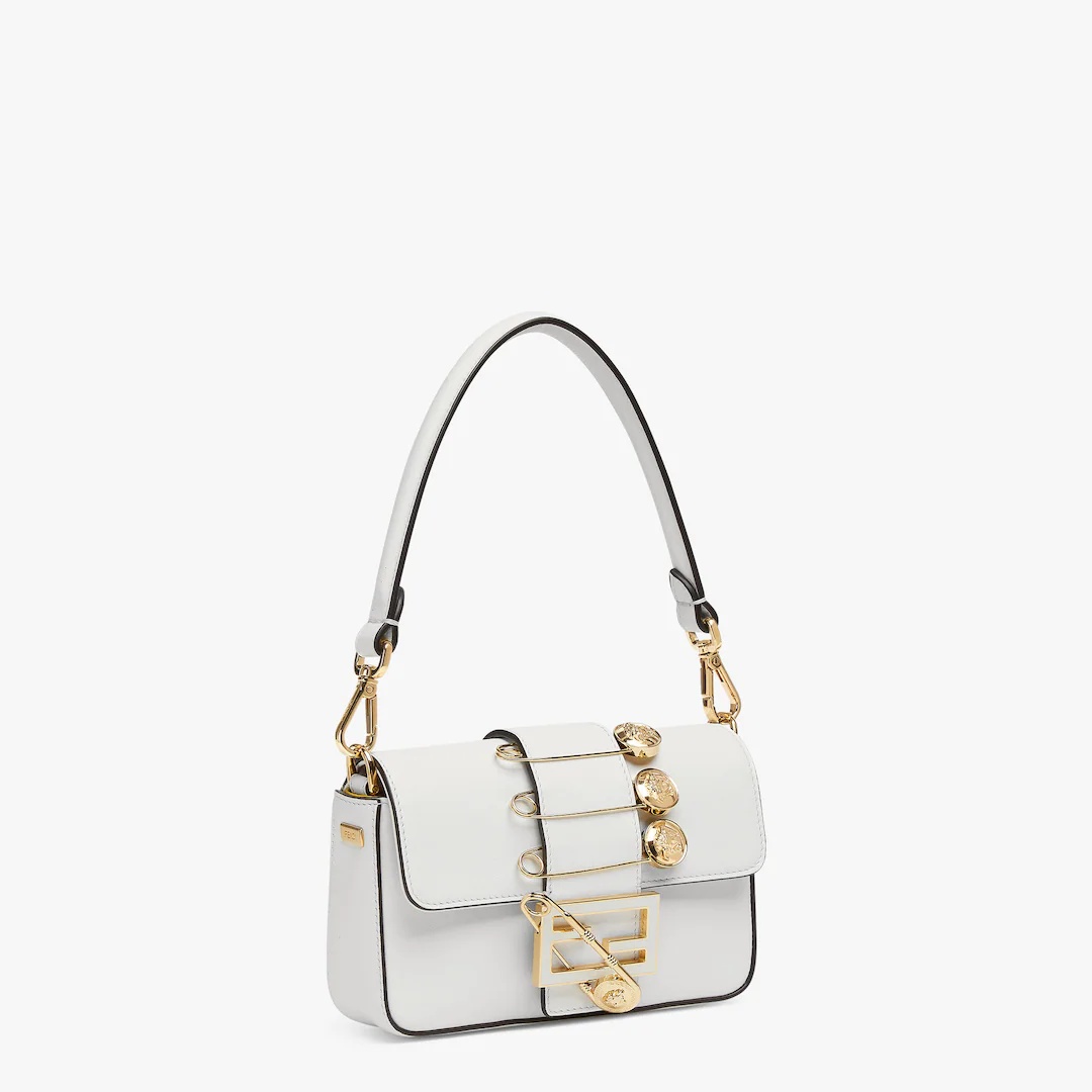 Fendace White leather  bag - 2