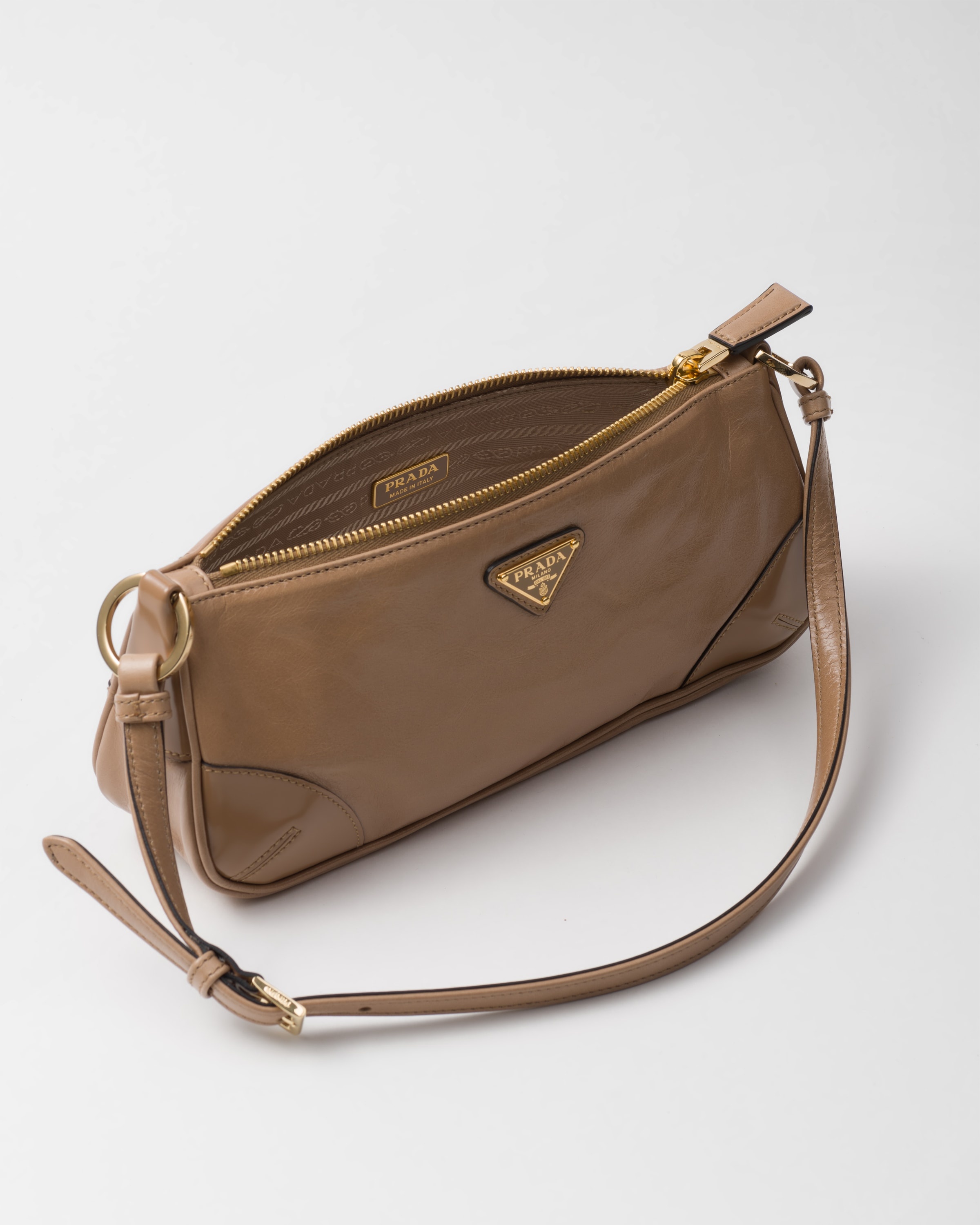 Prada Re-Edition 2002 small leather shoulder bag - 4
