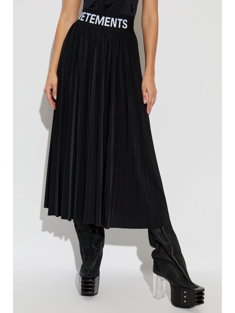 logo-waistband pleated skirt - 3