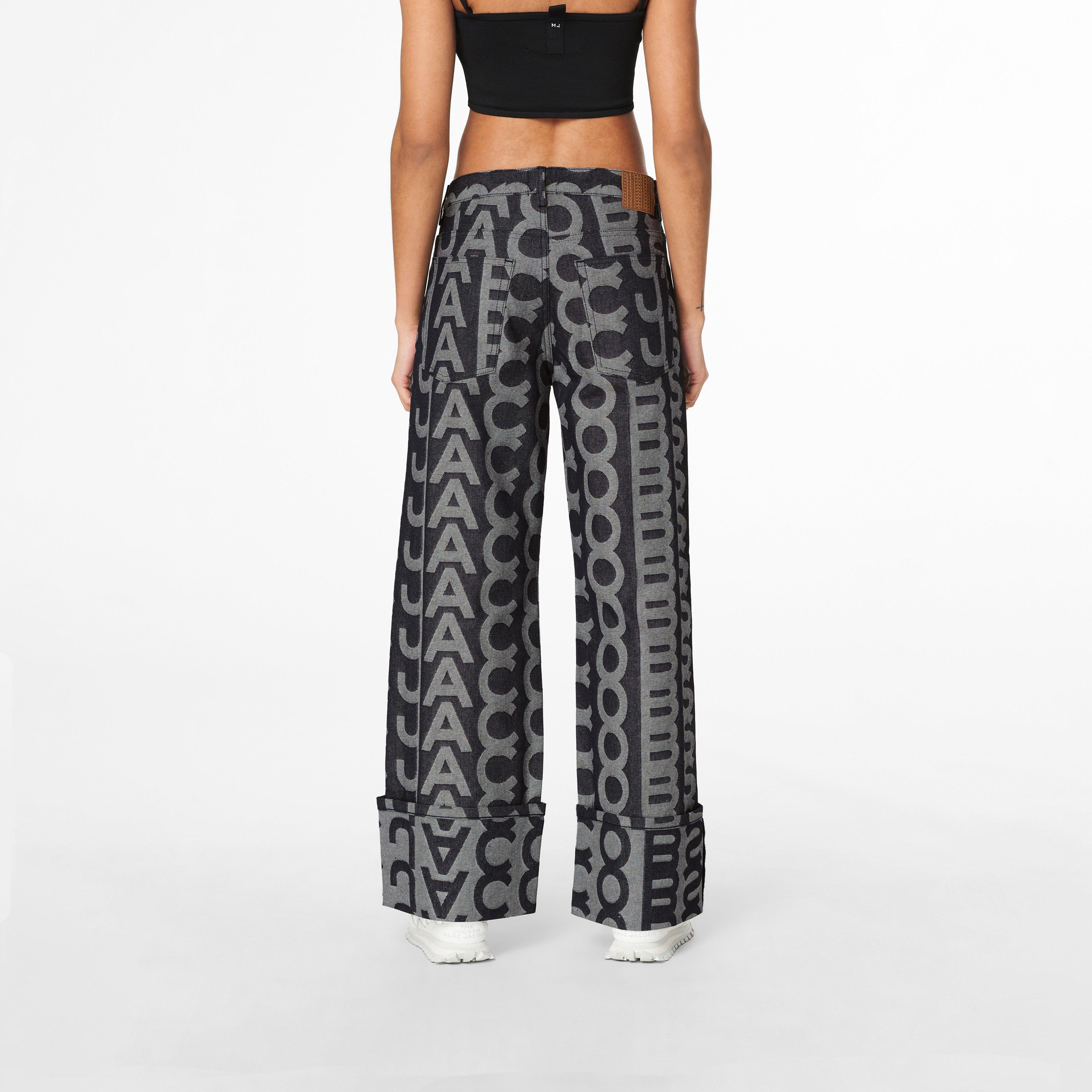 THE MONOGRAM OVERSIZED JEANS - 5