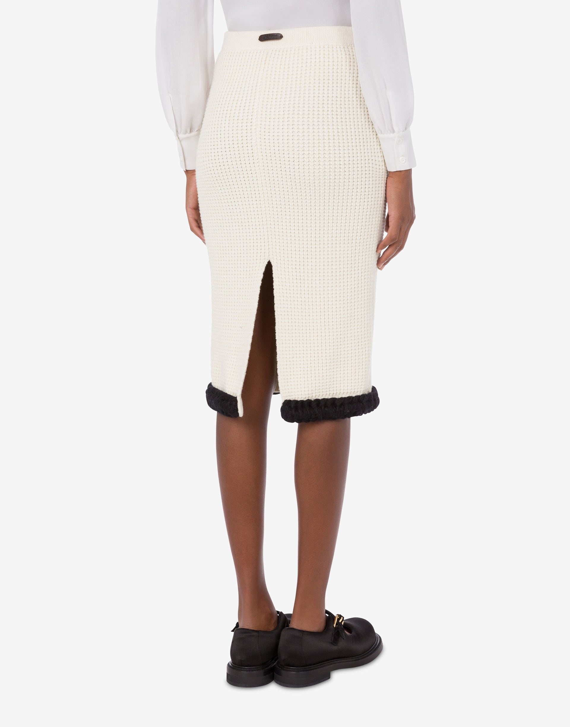 SKIRT IN SUPERFINE LAMBSWOOL - 3