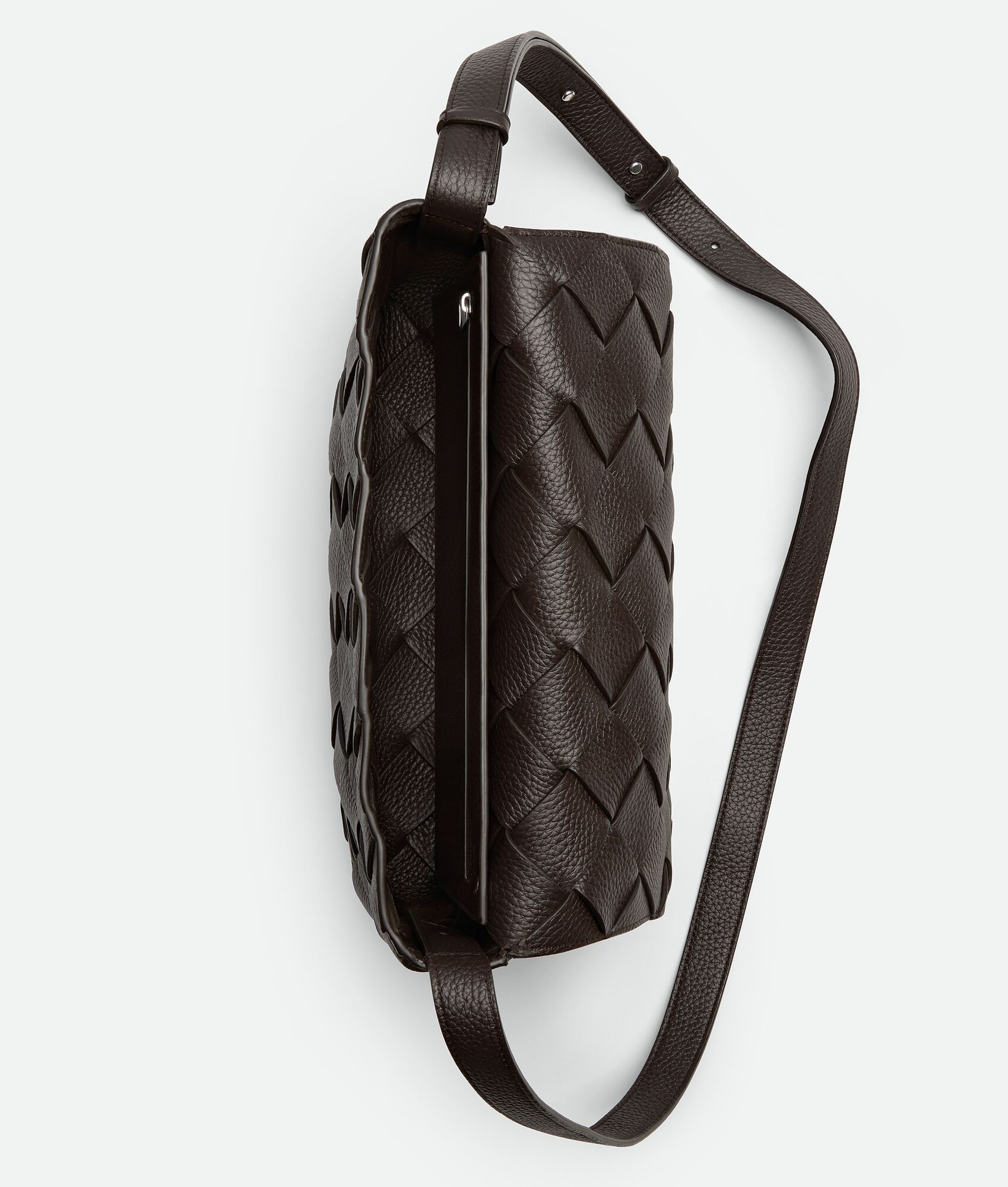 【BOTTEGA VENETA】DIAGO CROSSBODY BAG Bottega Veneta Men's Diago Large Intreccio Leather Crossbody