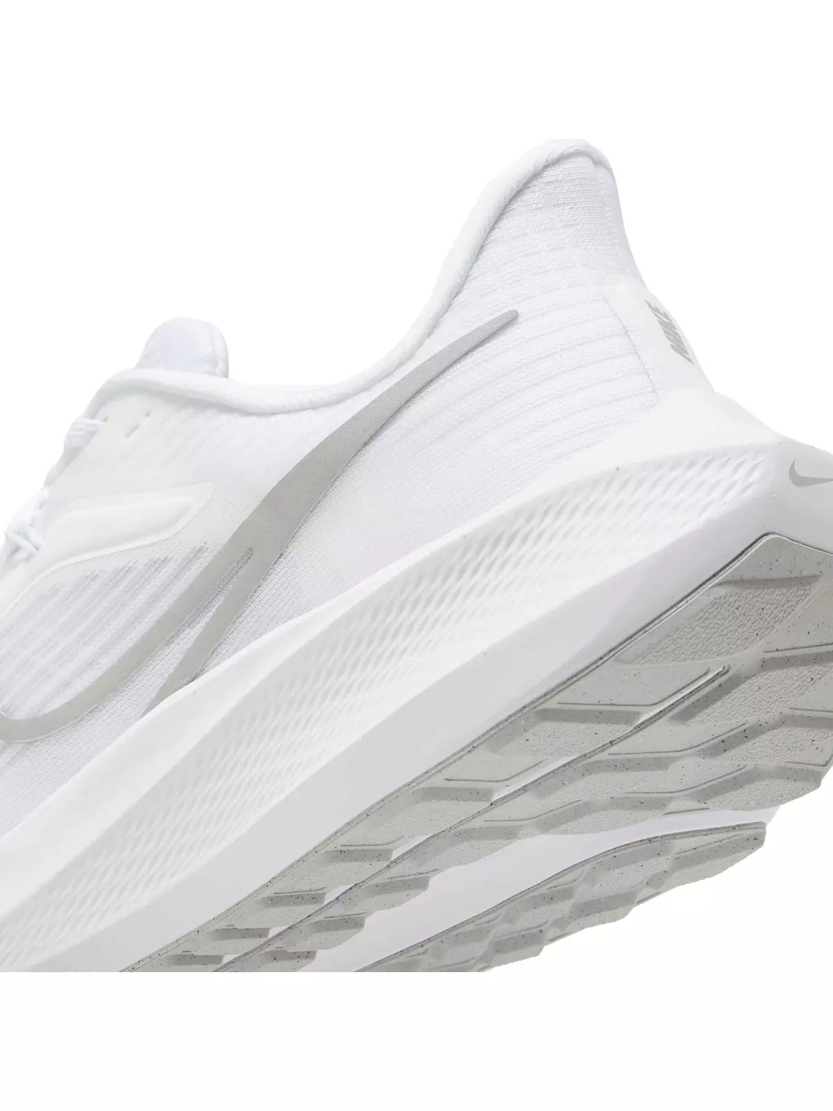 Pegasus 39 "White/Metallic Silver/Pure Platinum" Women's Running Shoe - 8