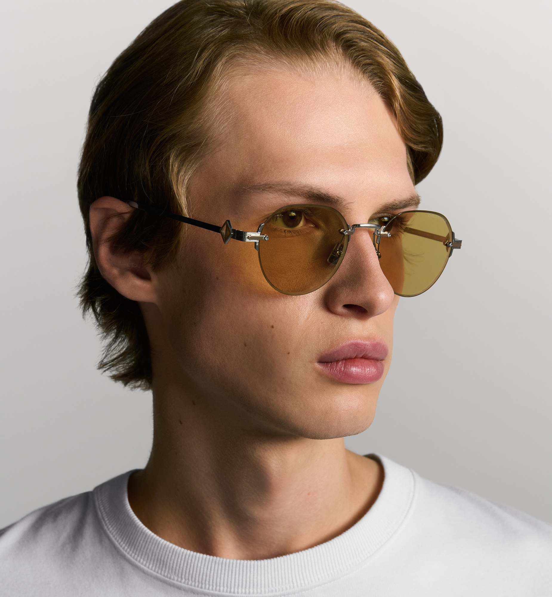 DIOR オハルフレムサンクラス CDDIAMONDR5U F2H0 Dior CD Diamond R5U | REVERSIBLE