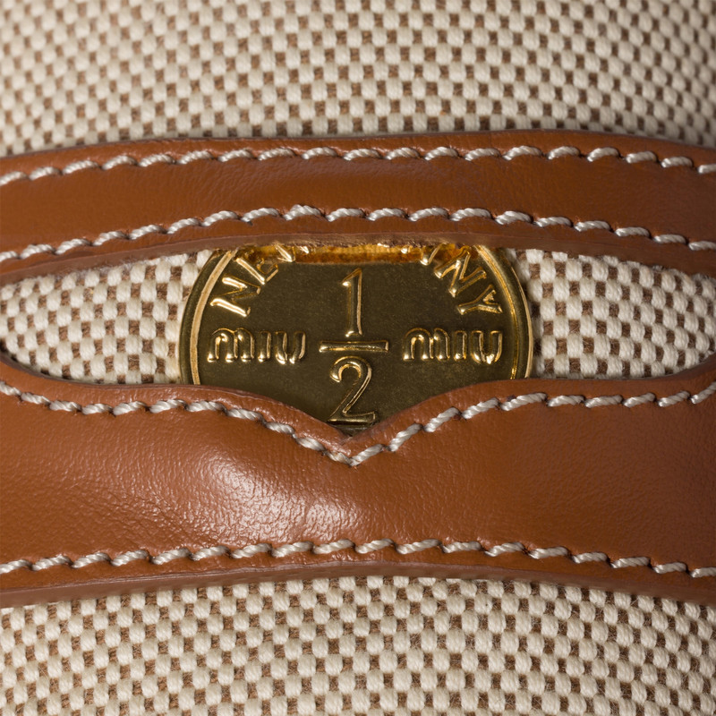 Canvas and leather mules 4