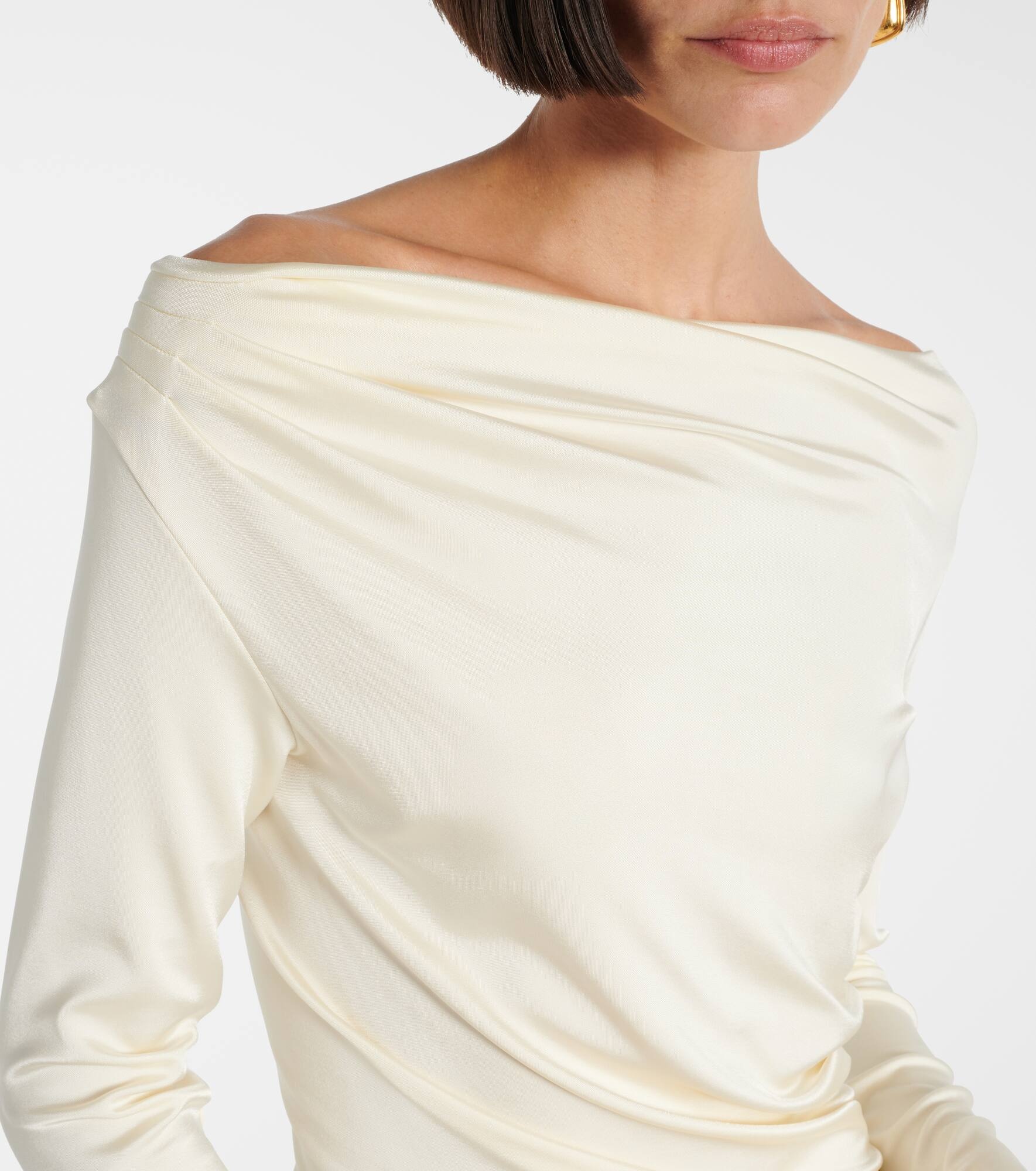 Draped off-shoulder jersey gown - 4