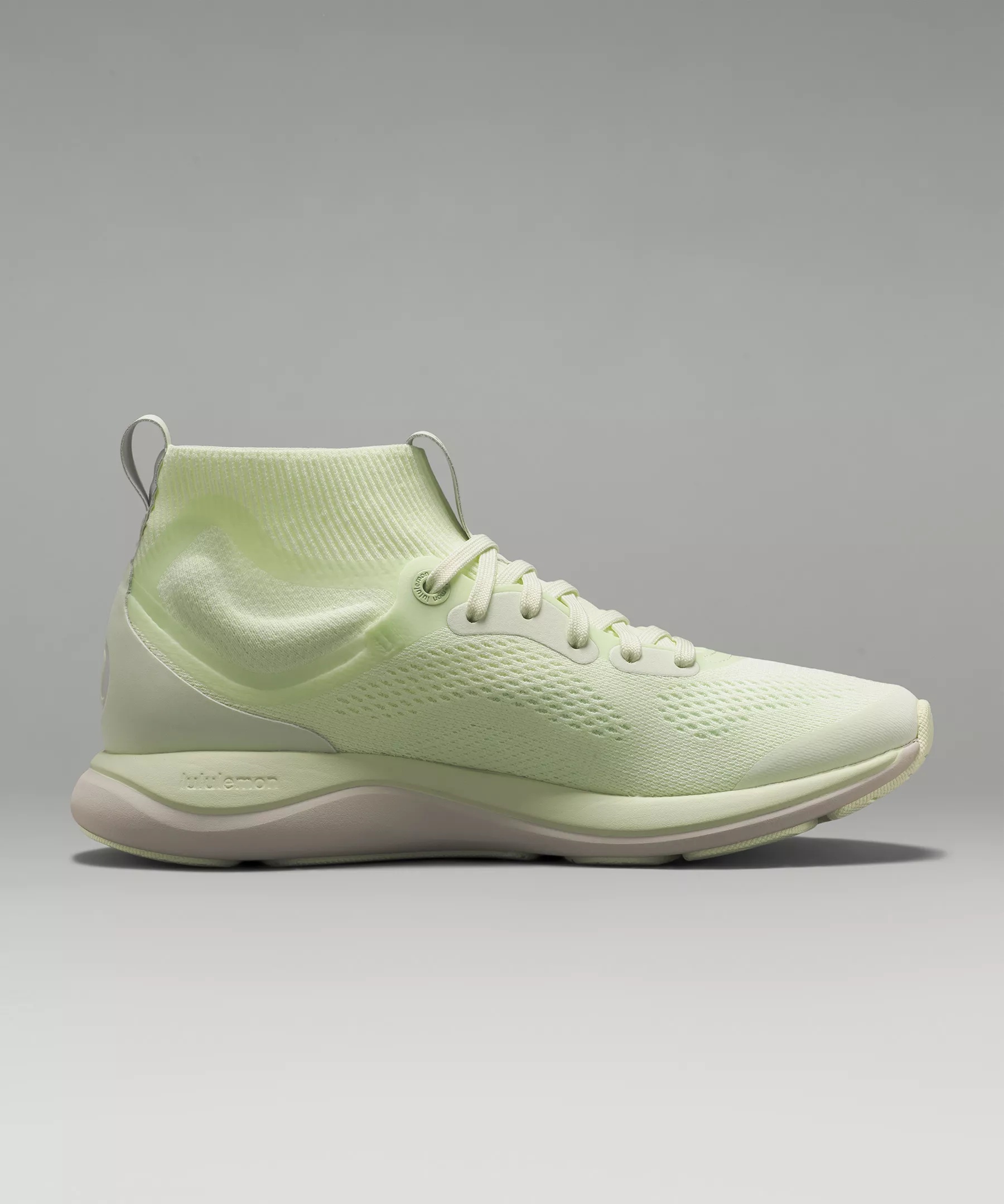 chargefeel Mid Women's Workout Shoe - 5