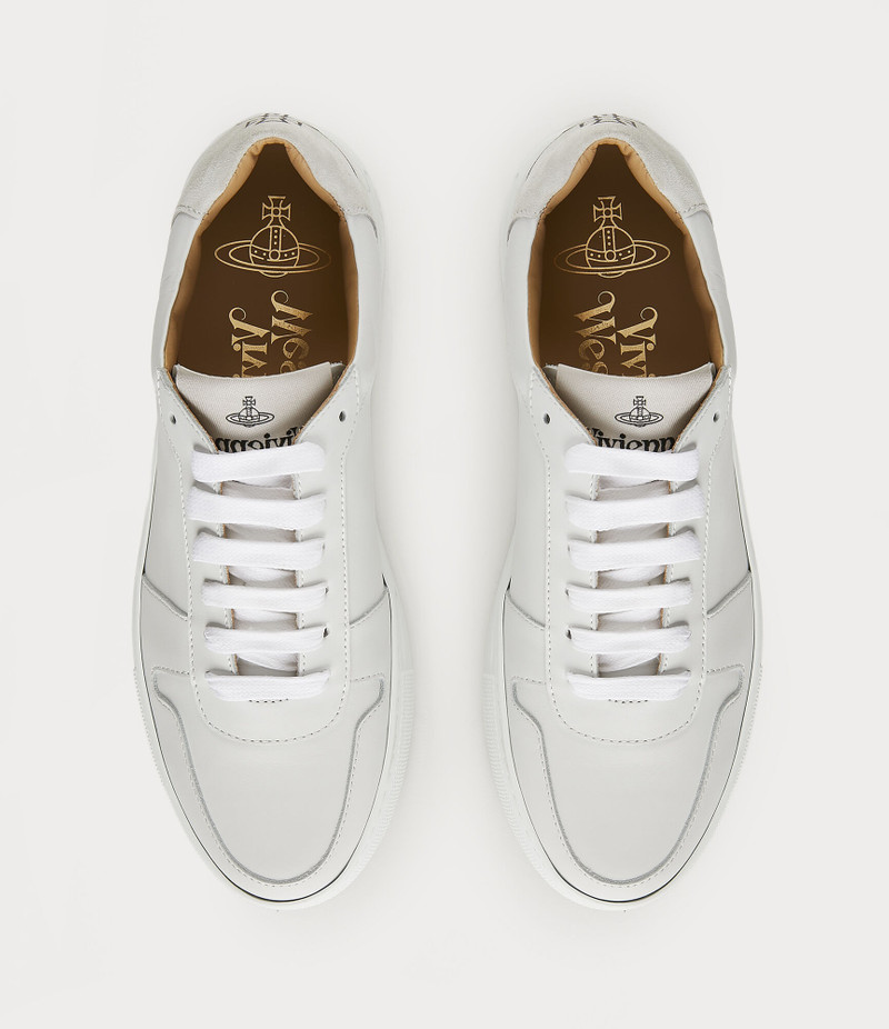 WOMEN'S LOW TOP CLASSIC TRAINER 6