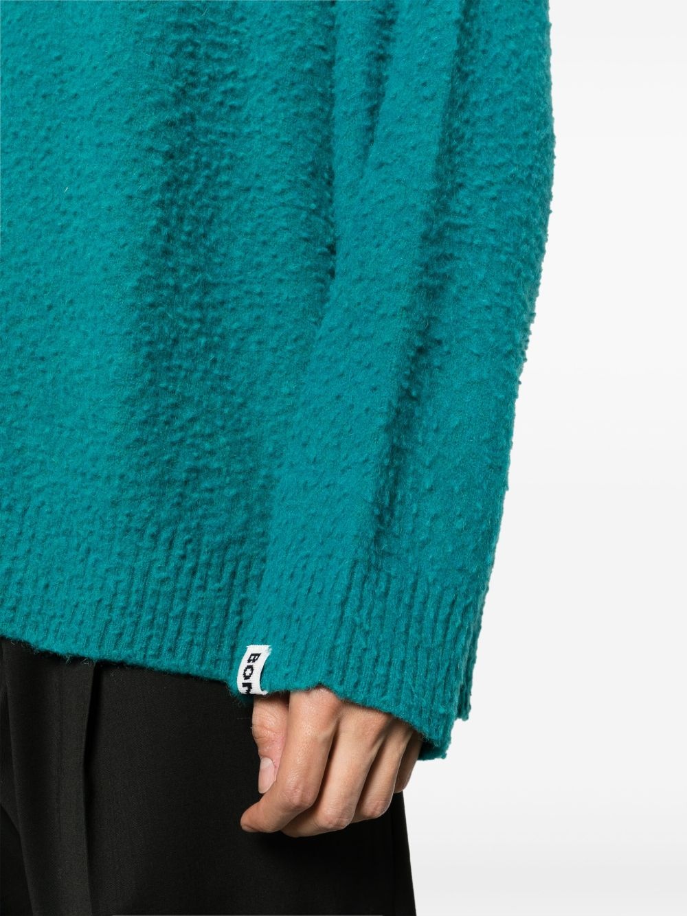 crew-neck logo tag jumper - 5