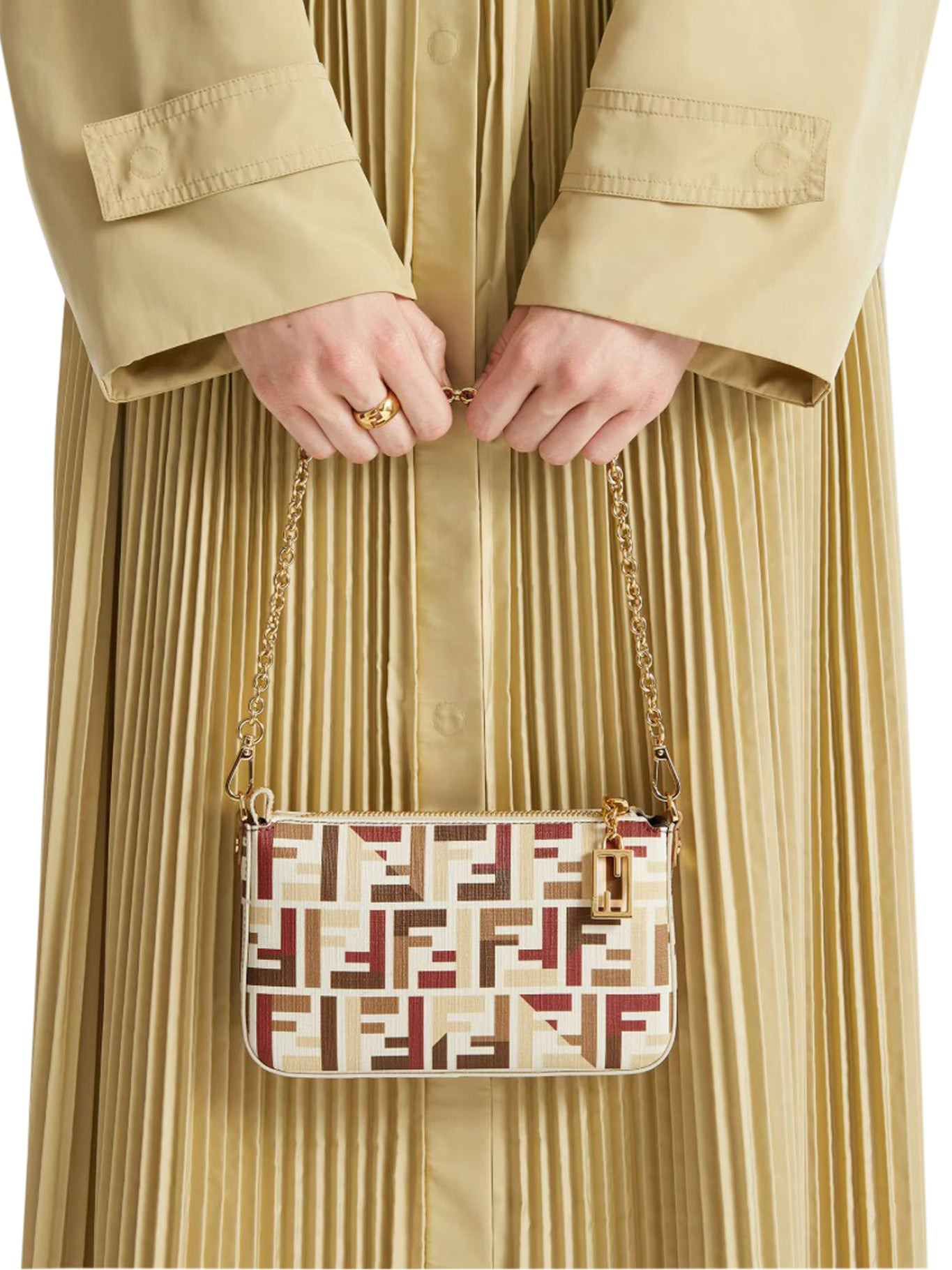 POUCH WITH FABRIC CHAIN - 2