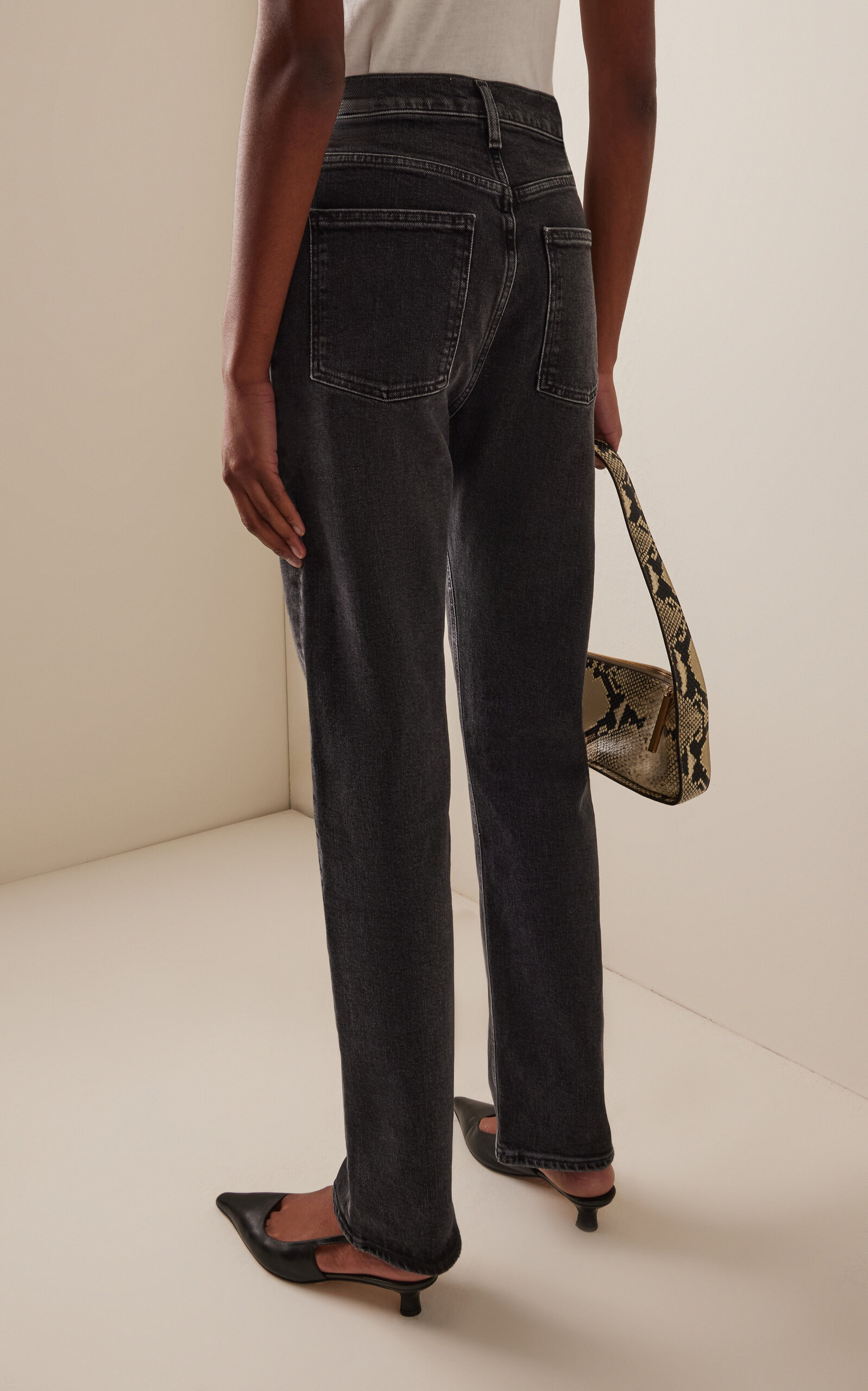 90's Pinch Waist High-Rise Straight-Leg Jeans black - 4