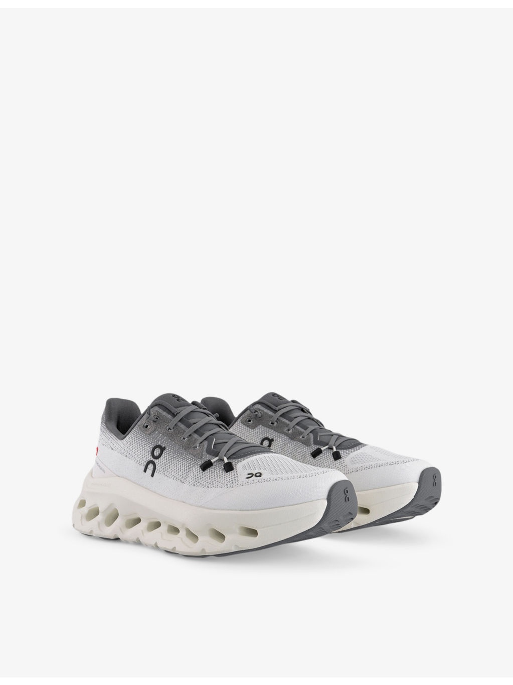 Cloudtilt Cushioned-Sole Woven Low-Top Trainers - 3