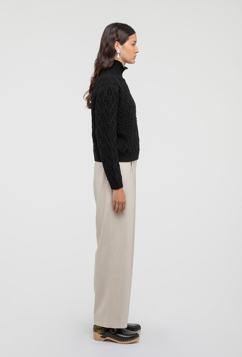 Cornelia 'Shrimps' Jumper - Black 4