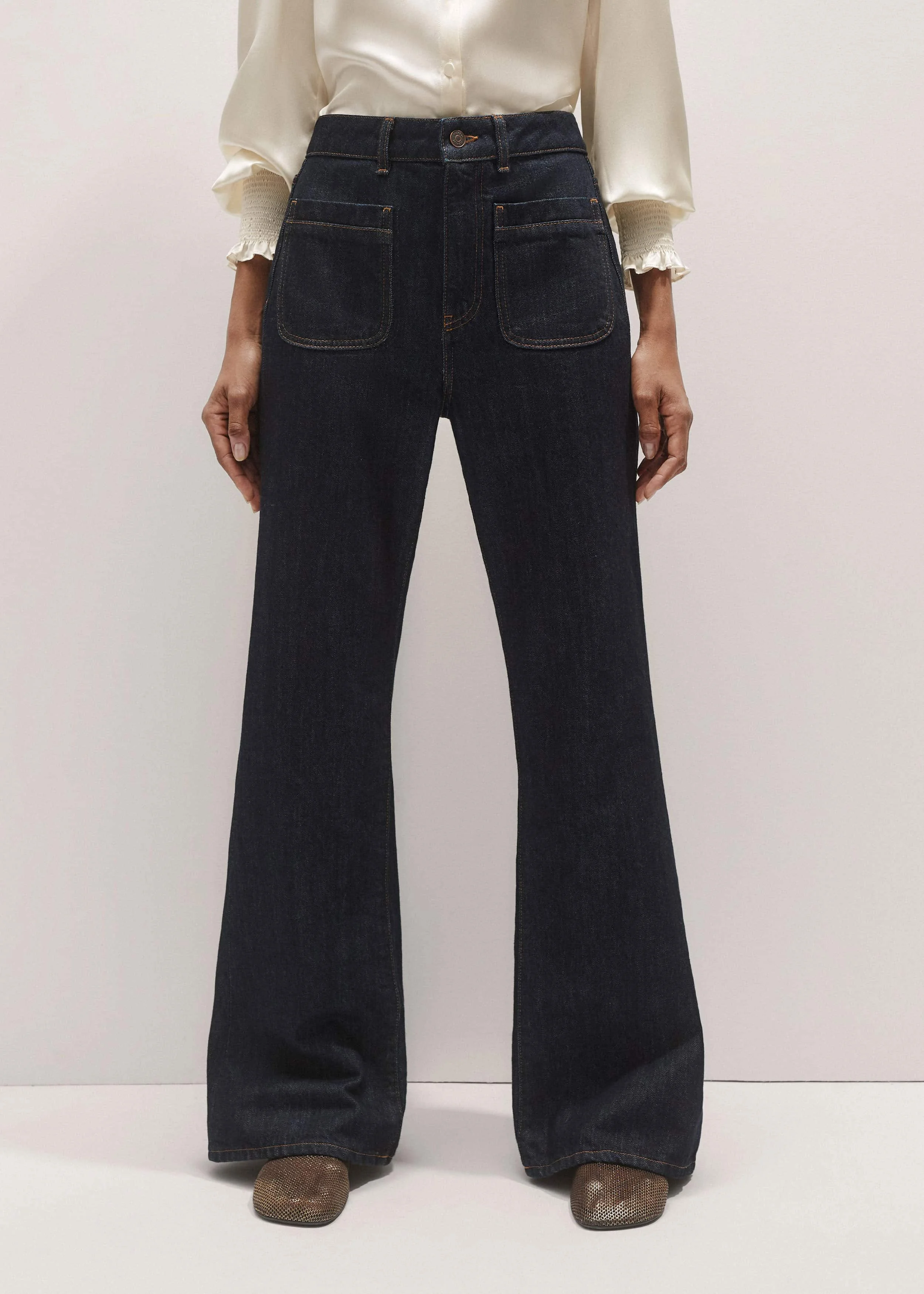 Leg Elongator Jean - 1