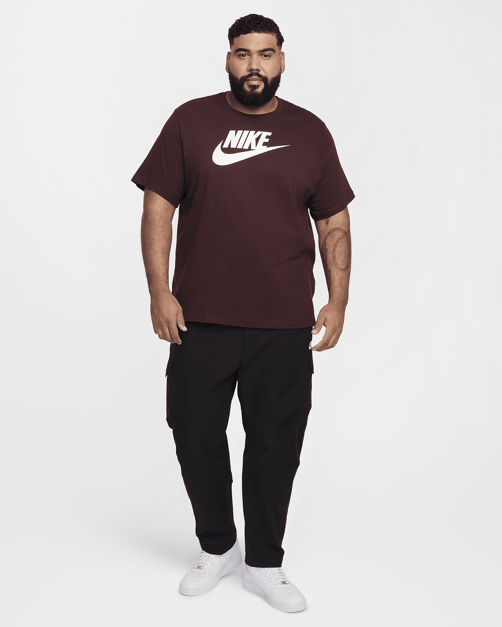 Nike Sportswear Men's T-Shirt - 4