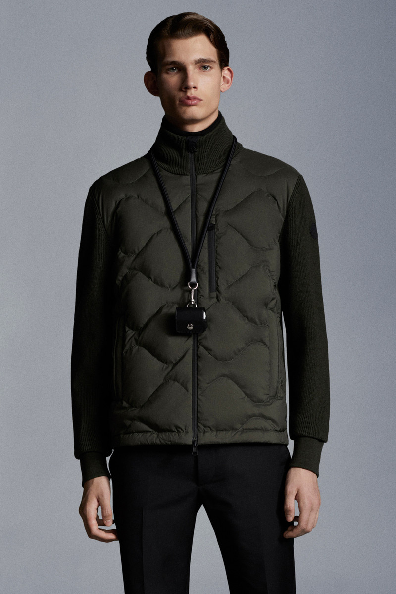 Moncler Earphones Case With Strap outlook