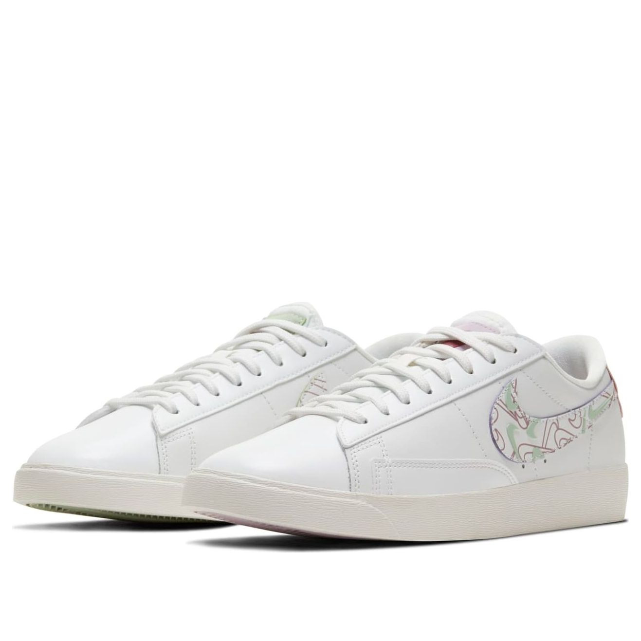 (WMNS) Nike Blazer Low SE 'Valentine's Day' CT5750-100 - 3