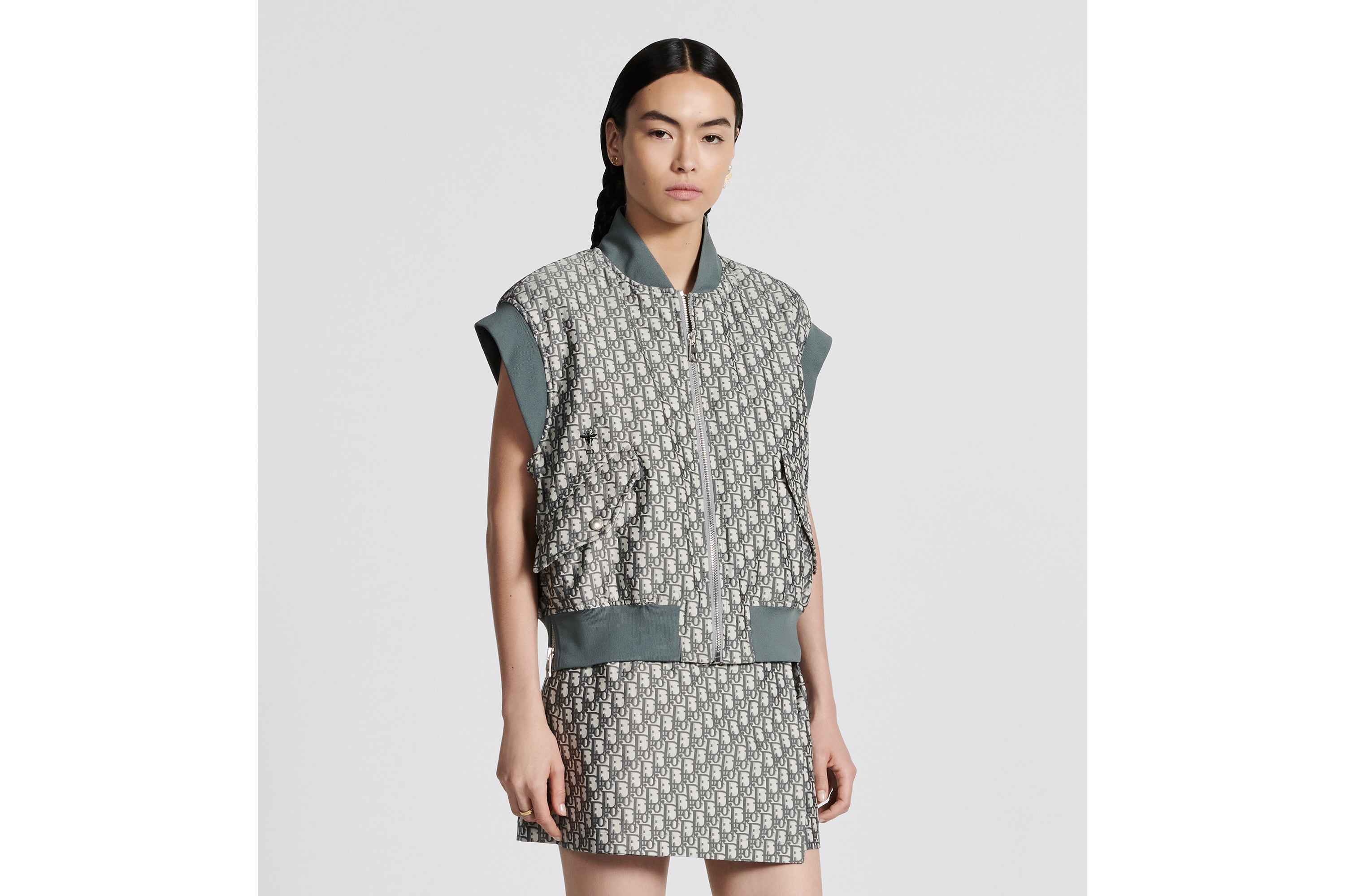 Vest - 4