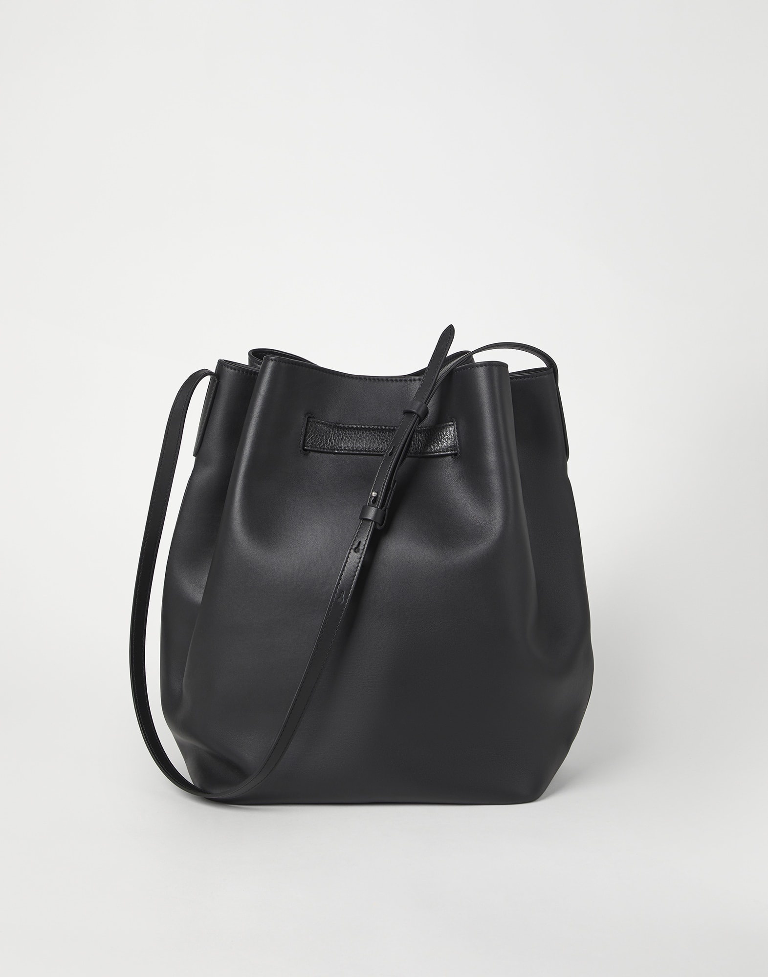 Sartorial large bucket bag in calfskin - 2