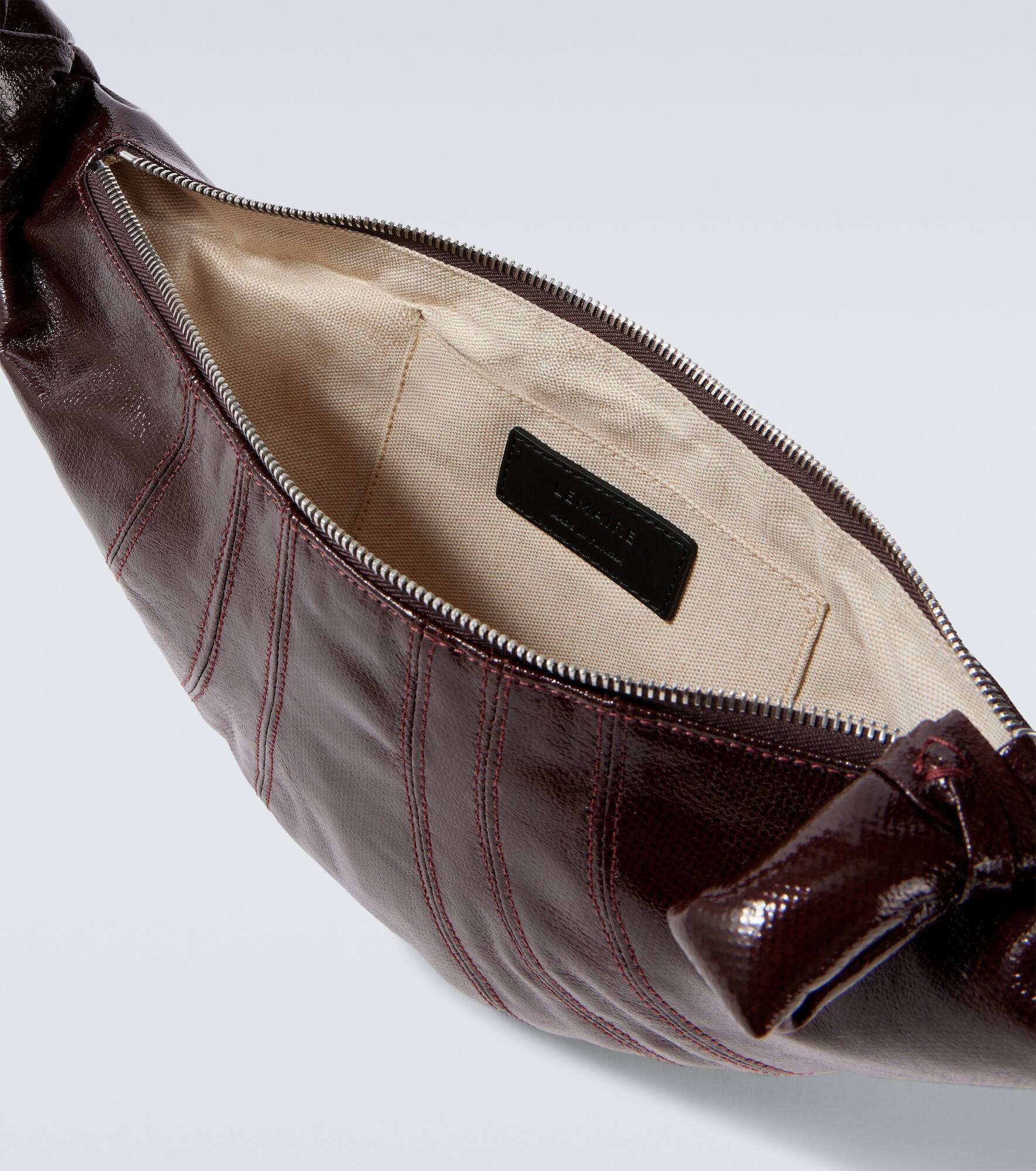 Croissant Small leather shoulder bag - 4