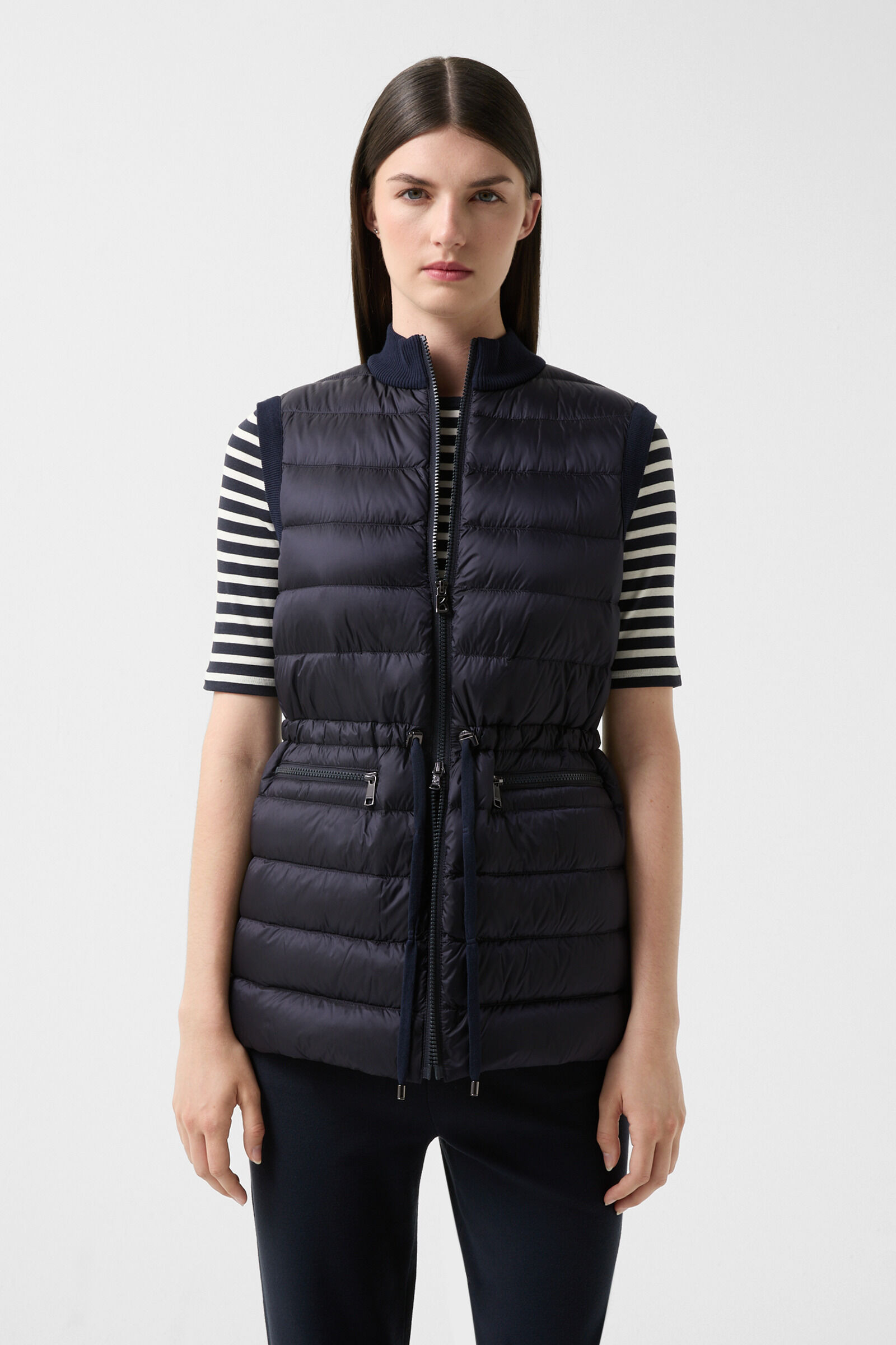 Arina knitted and quilted vest in Navy blue - 2