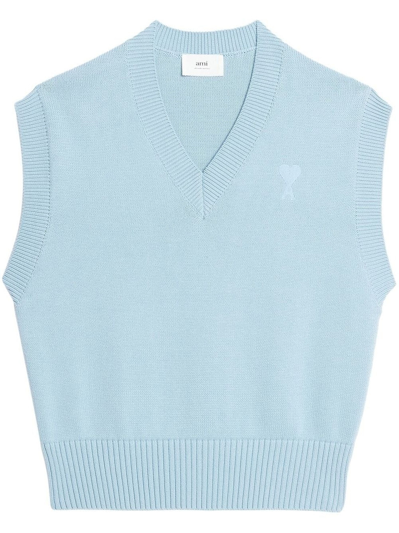 Ami De Coeur V-neck vest 1