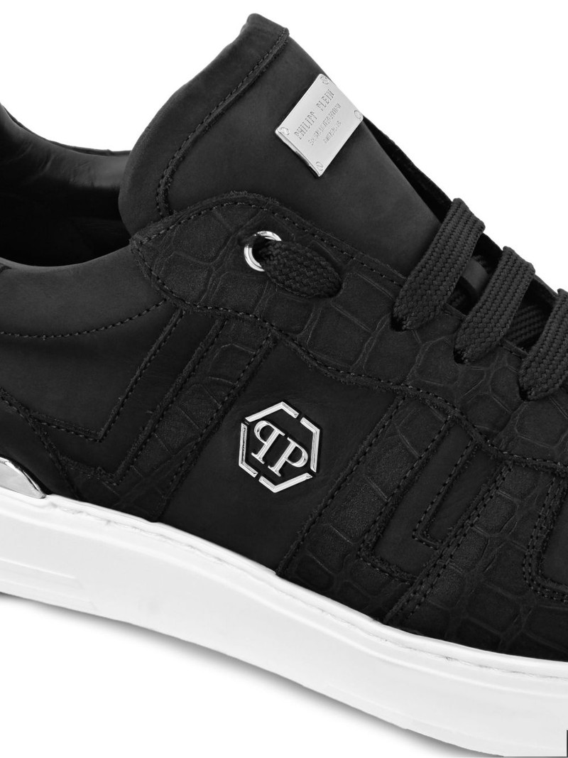 leather low-top sneakers 4