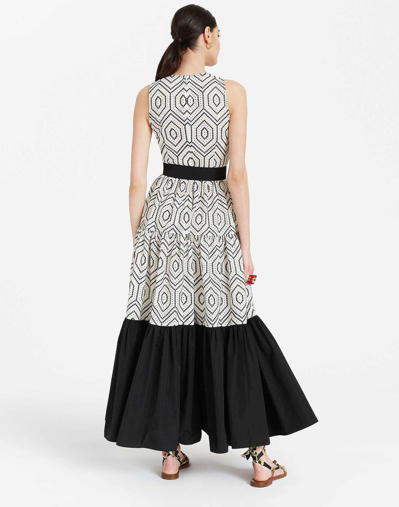 Sleeveless Big Dress 5