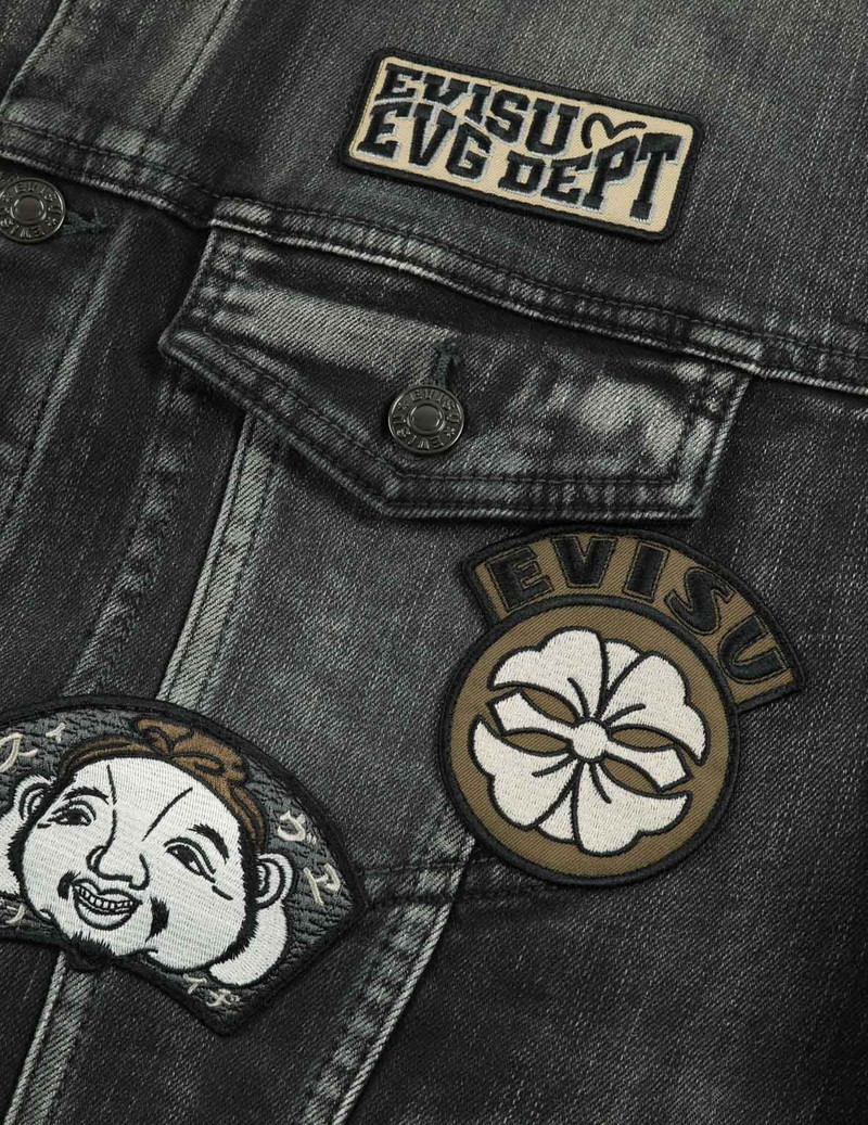 WASHED MULTIPLE BADGES AND BRUSHSTROKE DAICOCK PRINT RELAX FIT DENIM JACKET 8