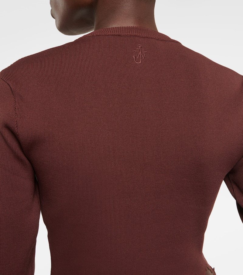 raw-cut long-sleeve T-shirt 6