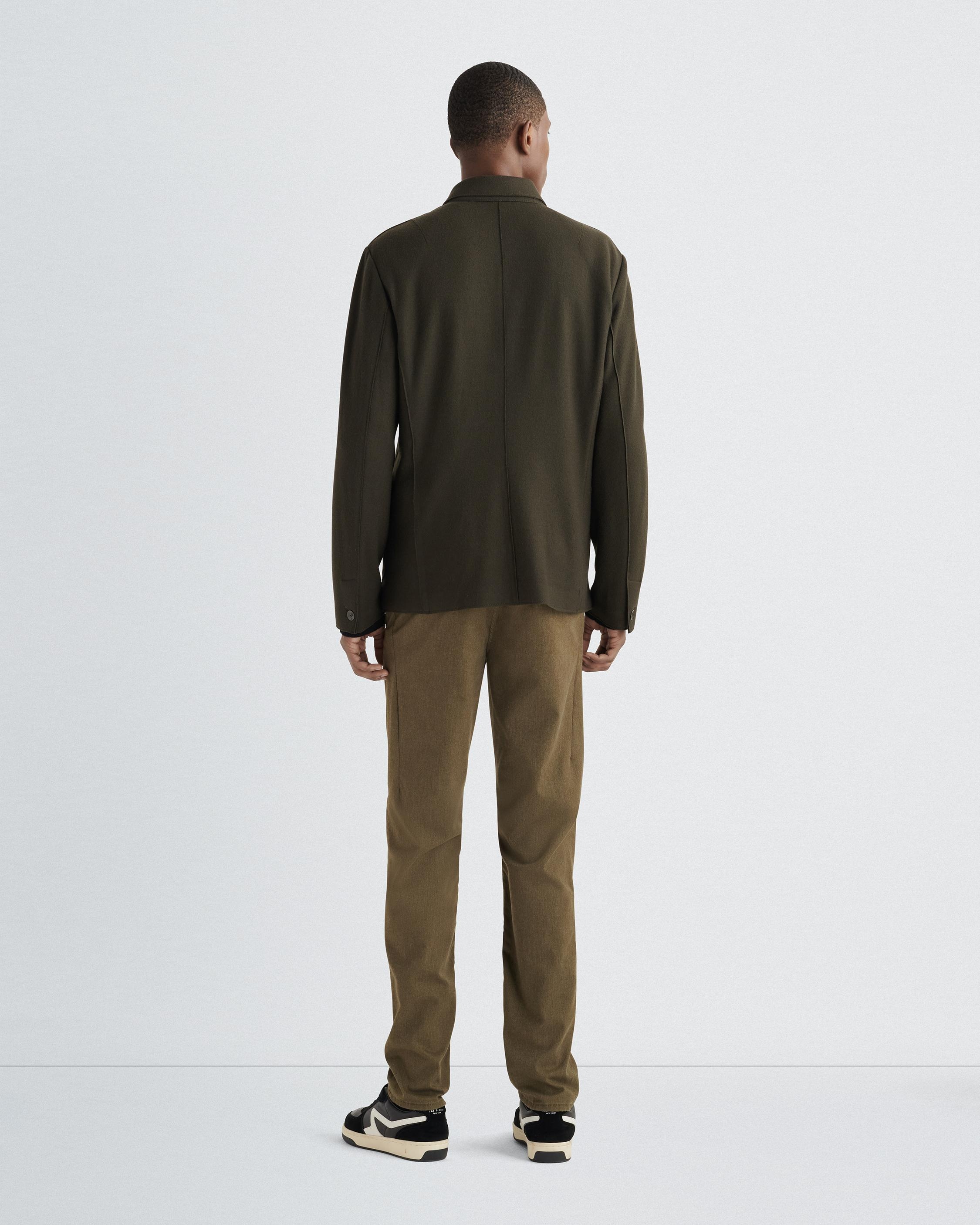 Fit 2 Brushed Twill Chino
Slim Fit - 5