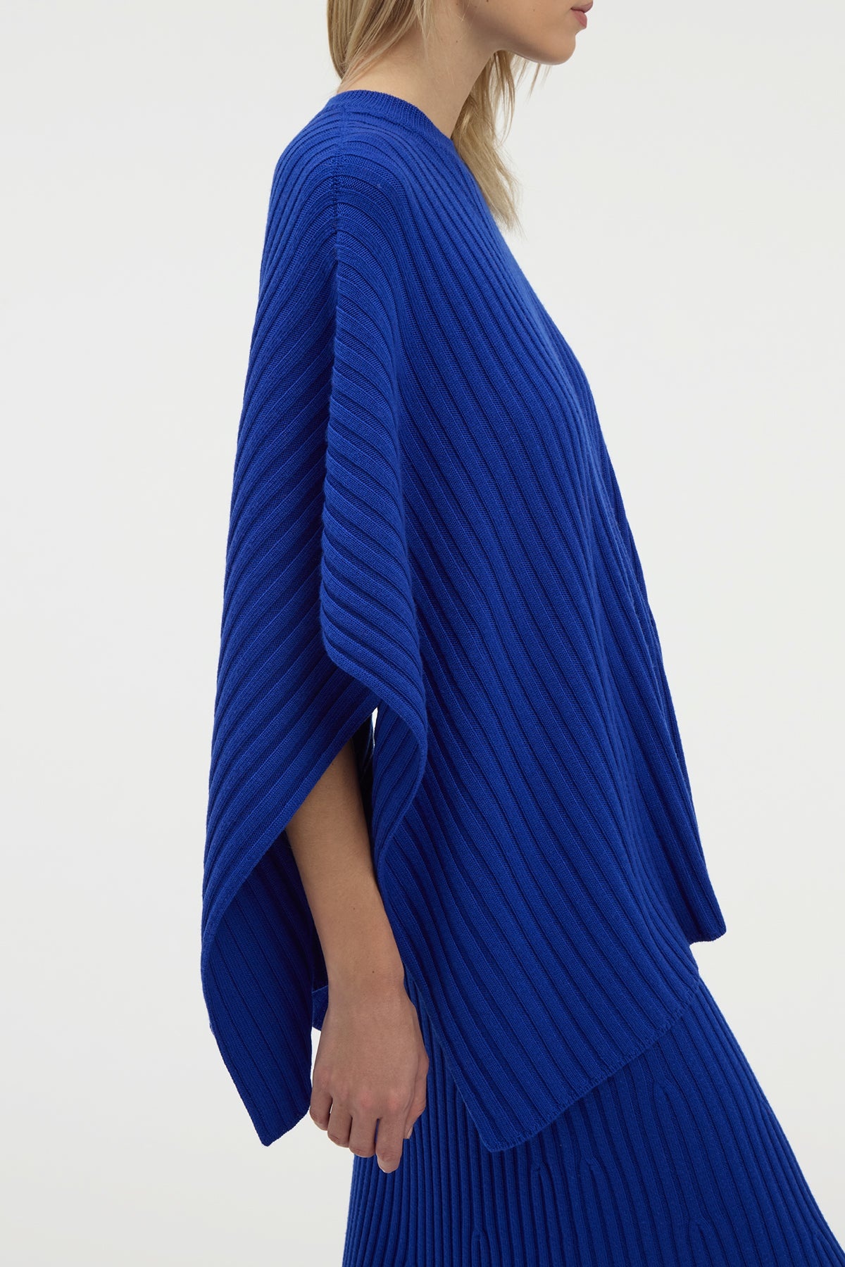 Baron Knit Cropped Poncho in Cobalt Merino Wool Cashmere - 5