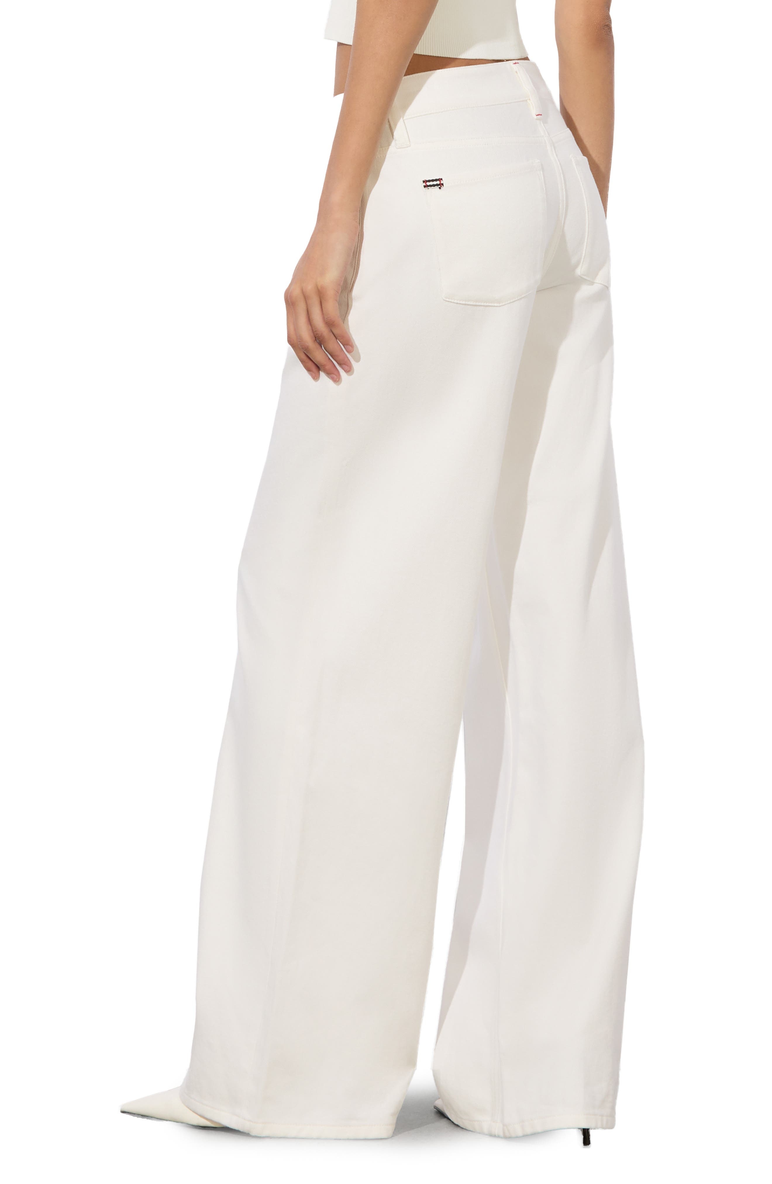 Alice + Olivia Trish Low Rise Baggy Jeans in Off White at Nordstrom - 3