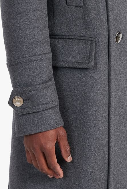 Long medium gray cashmere coat with double-breasted silver-tone buttoned fastening - 10