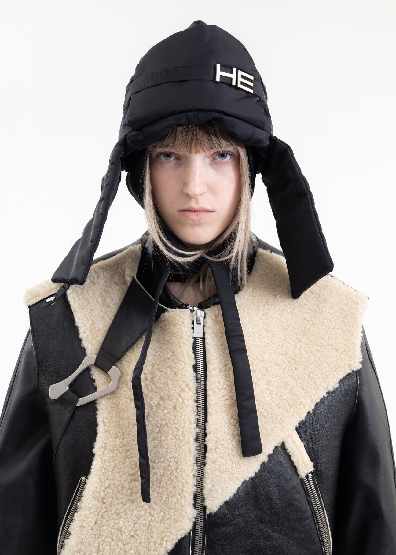 BLACK SURREPTITIOUS TRAPPER HAT - 4